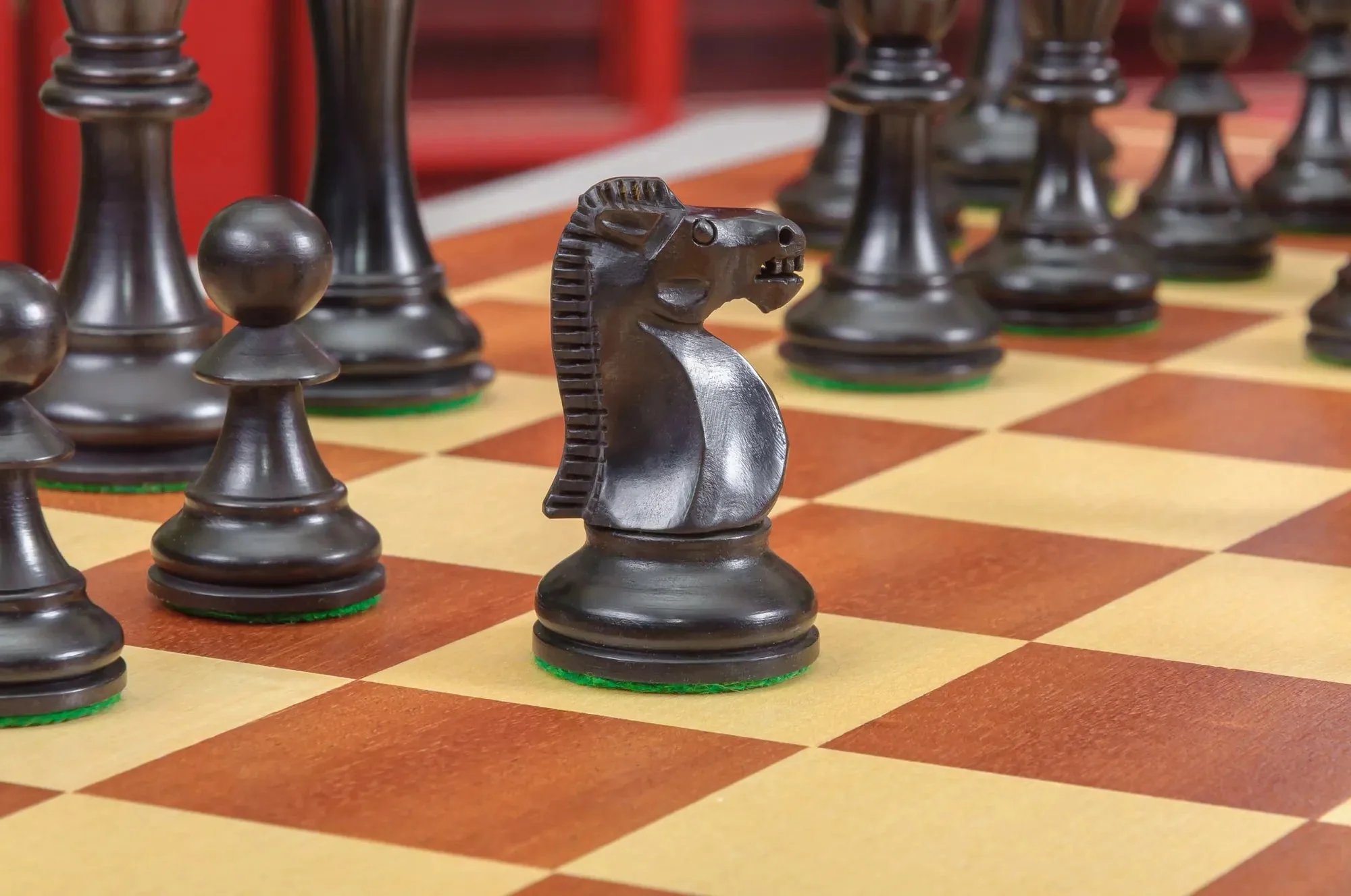 The Capablanca Chess Edition - Reykjavik II Series Chess Pieces - 3.75" King - Image 8