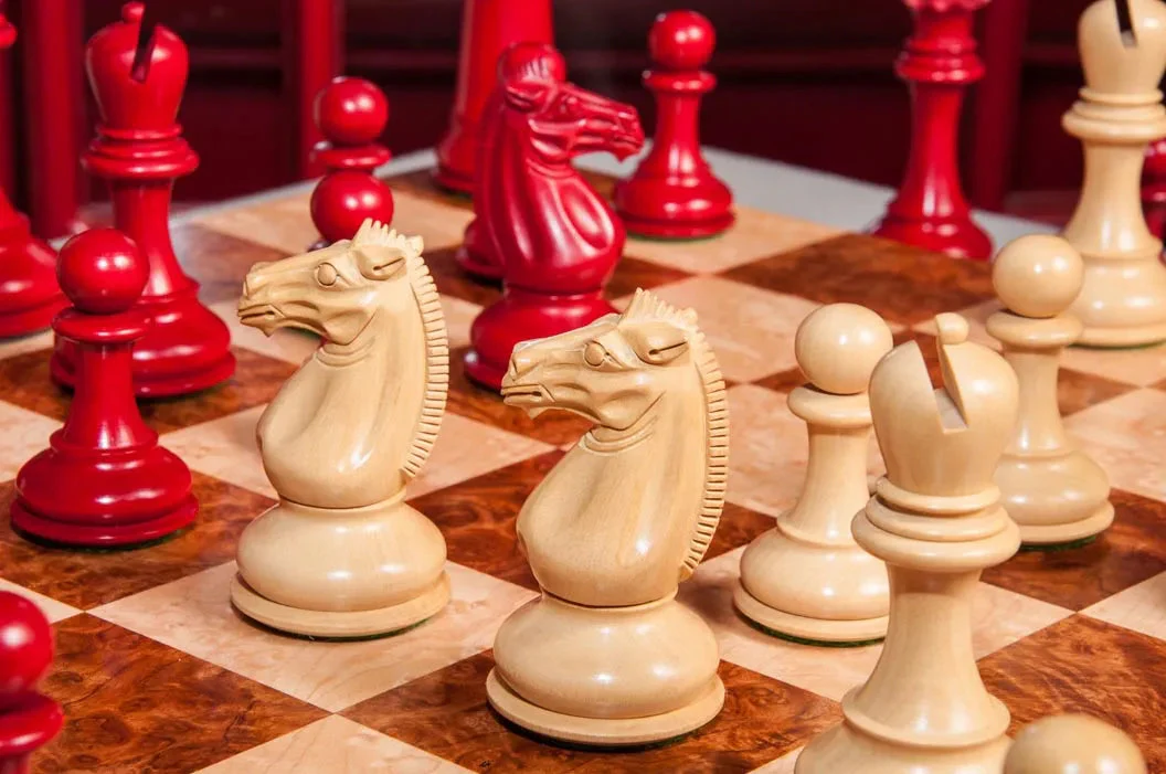 The Challenger Series Luxury Chess Pieces - 4.4" King - Image 5