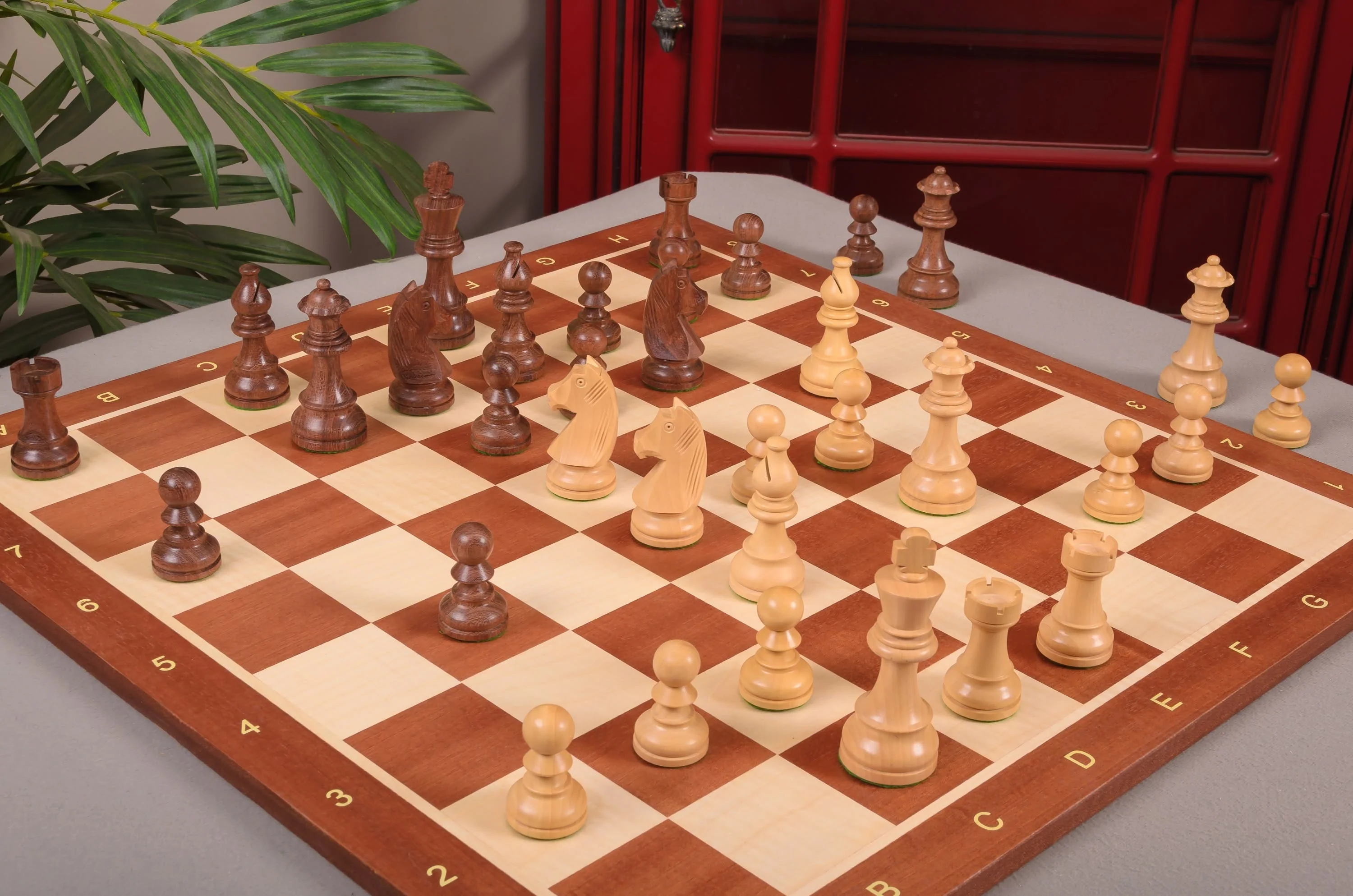 The Championship Series Chess Pieces - 3.75" King - Image 2