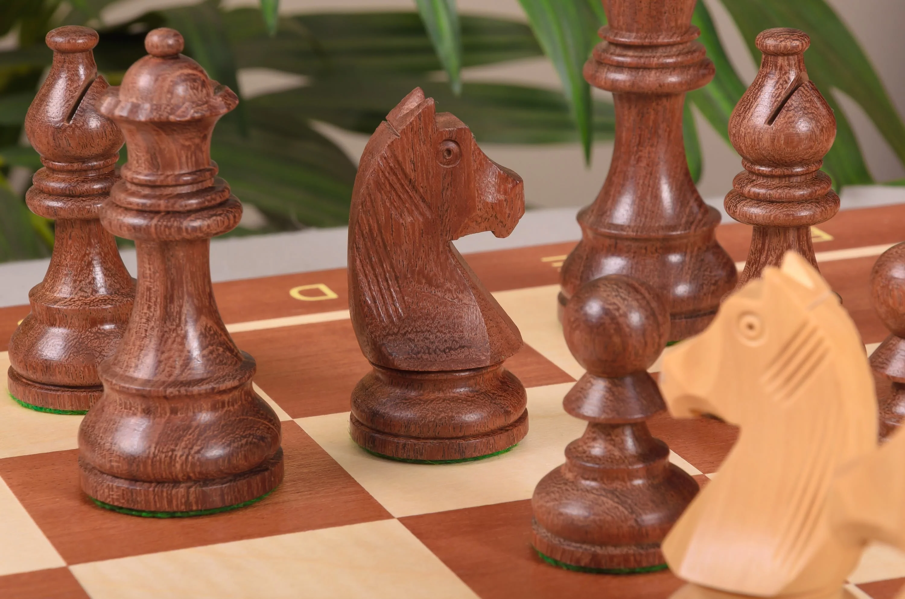 The Championship Series Chess Pieces - 3.75" King - Image 3