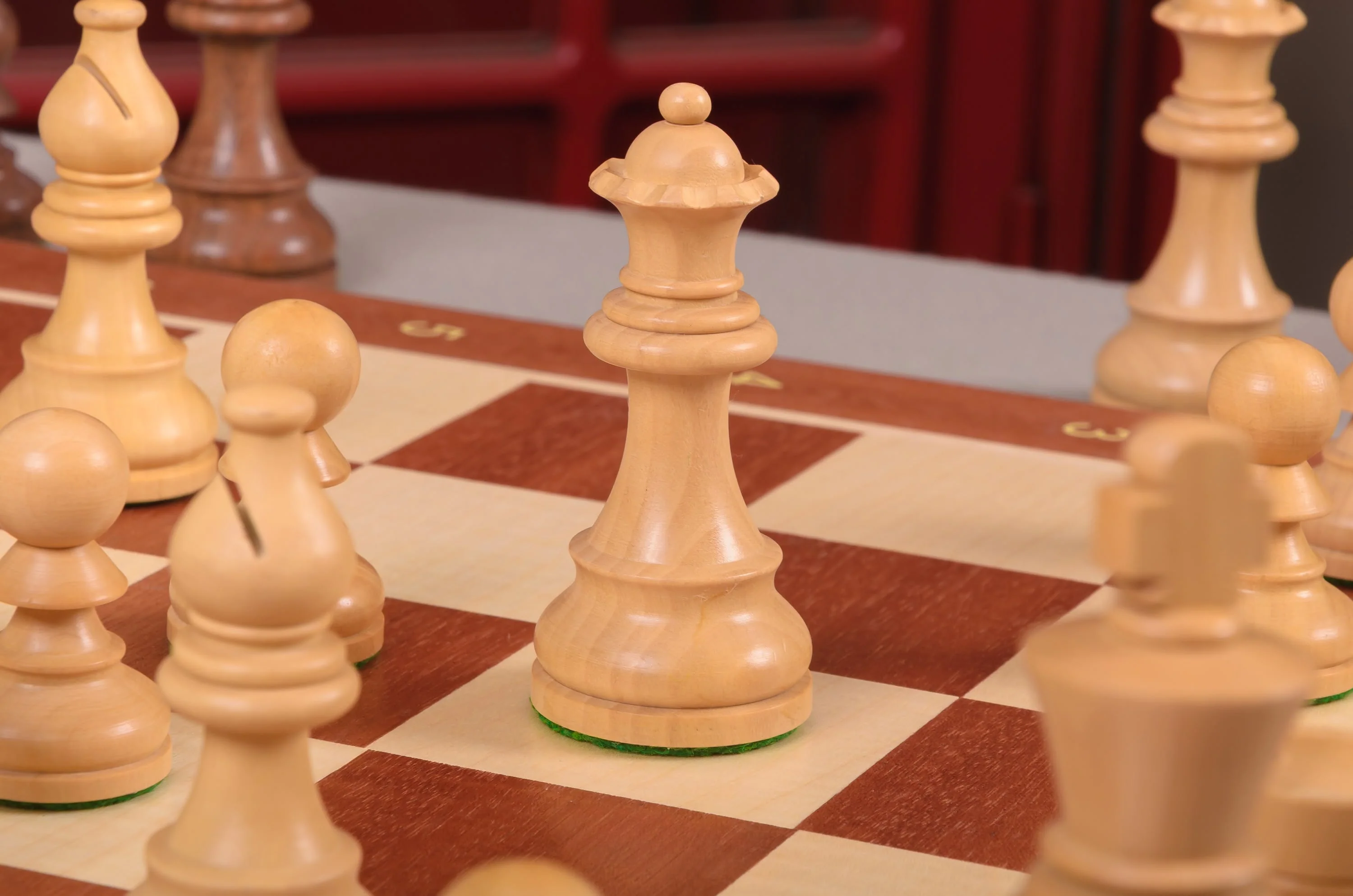 The Championship Series Chess Pieces - 3.75" King - Image 4