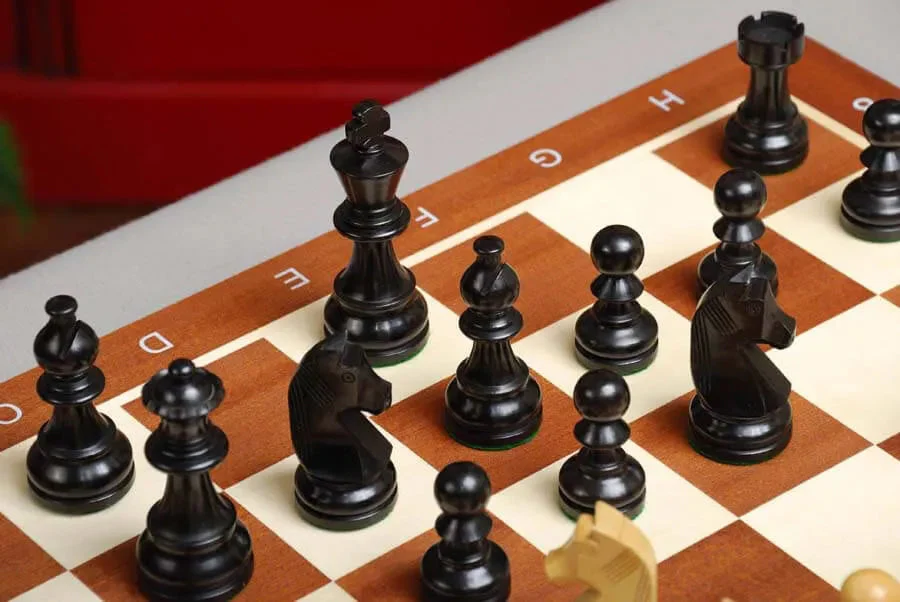 The Championship Series Chess Pieces - 3.75" King - Image 9