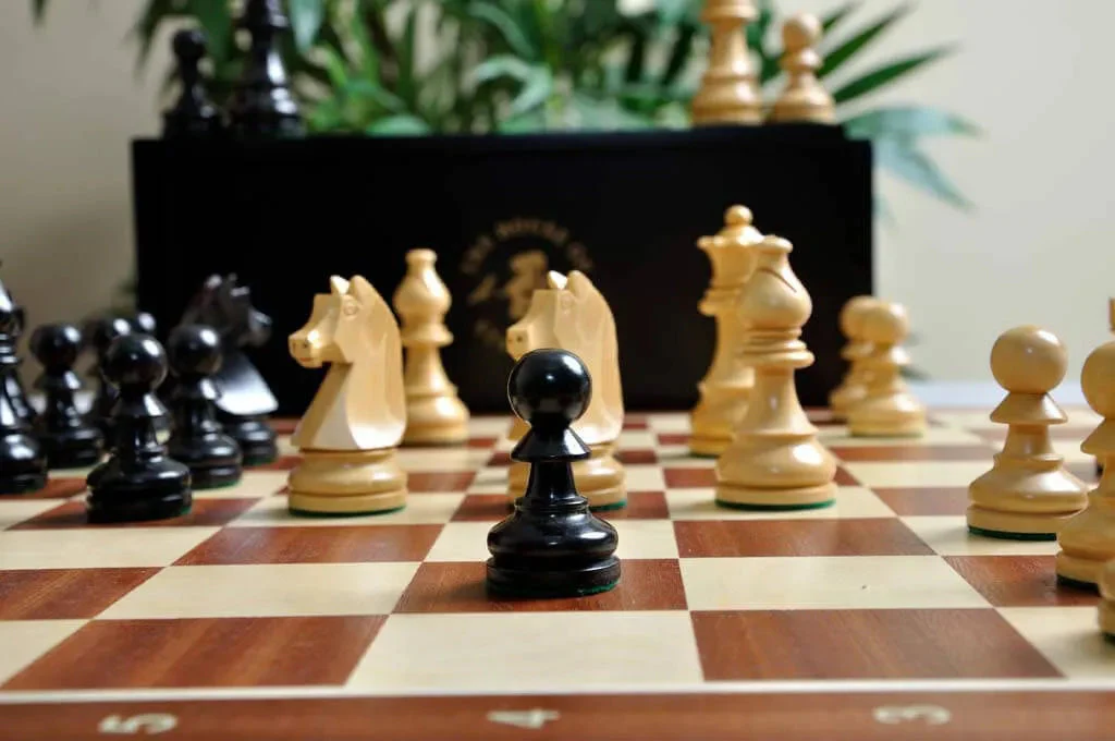 Ebonized Boxwood and Natural Boxwood - Image 10