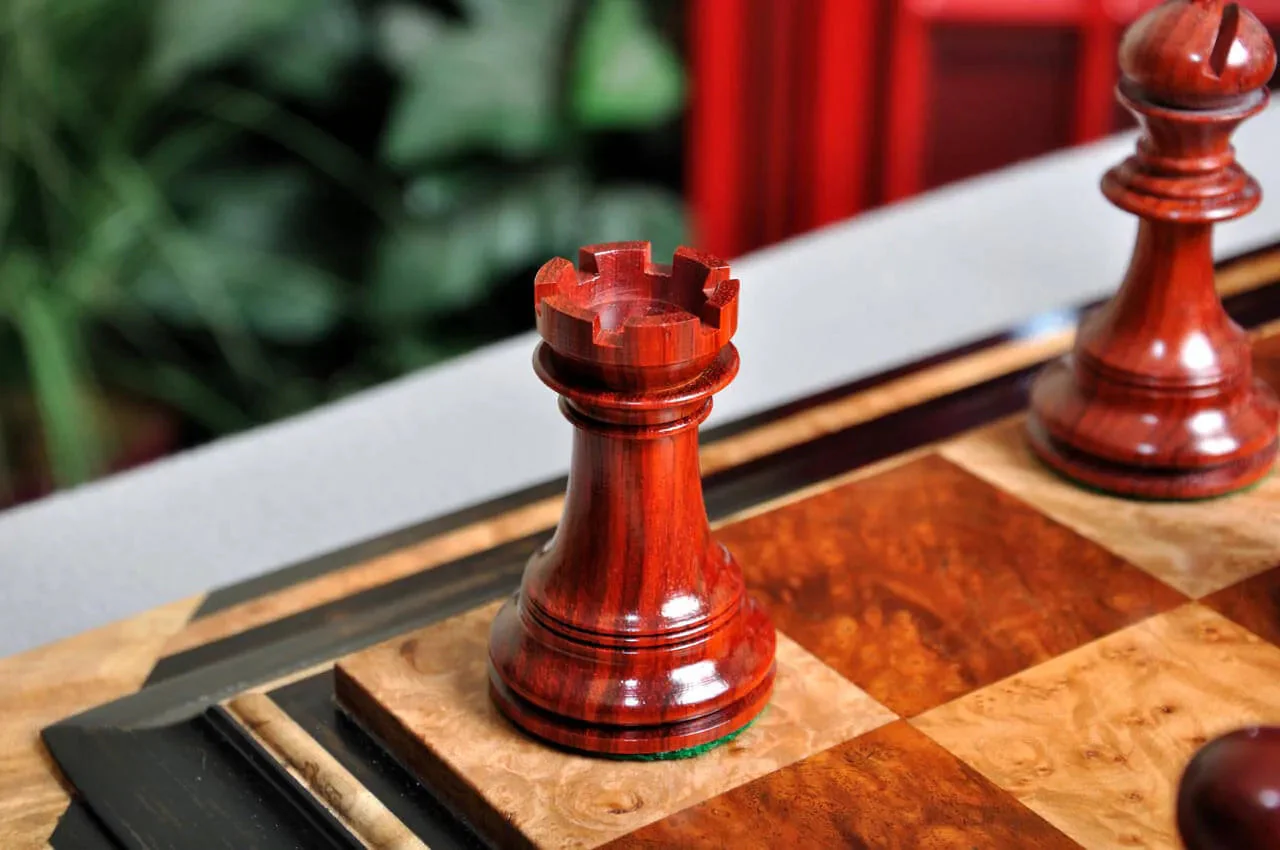 The Chesterfield Series Luxury Chess Pieces - 4.4" King - Image 26