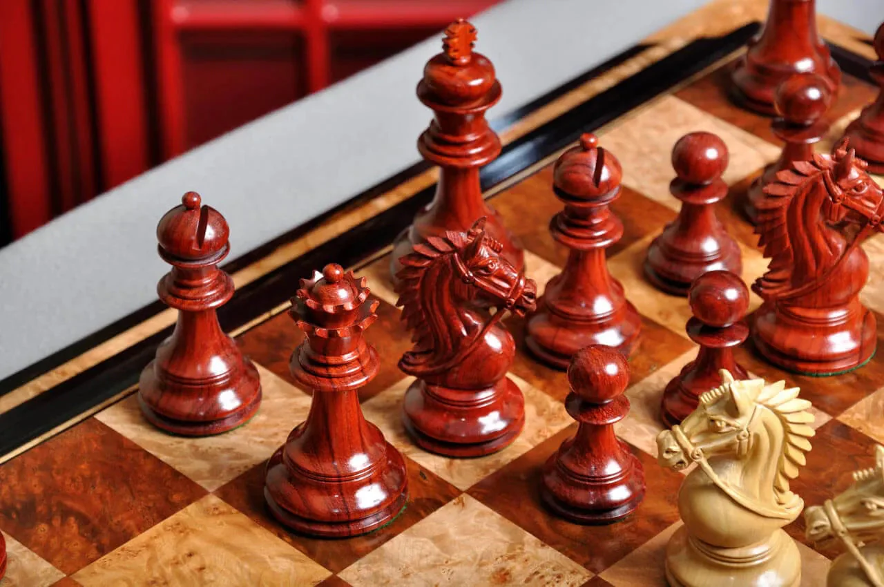 The Chesterfield Series Luxury Chess Pieces - 4.4" King - Image 28