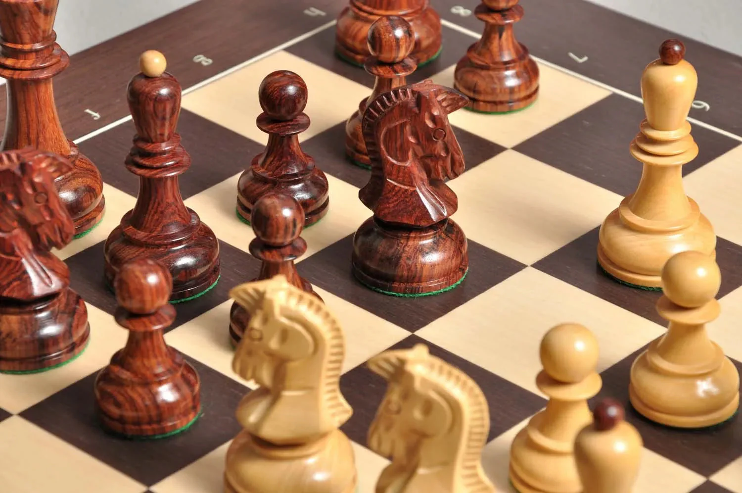 DGT Projects - USB Wenge Board with Dubrovnik Chess Pieces - Image 4