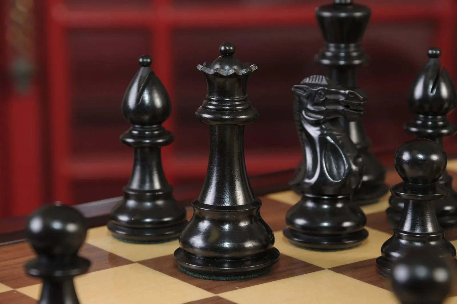 The Classic Series Chess Pieces - 3.5" King - Image 9
