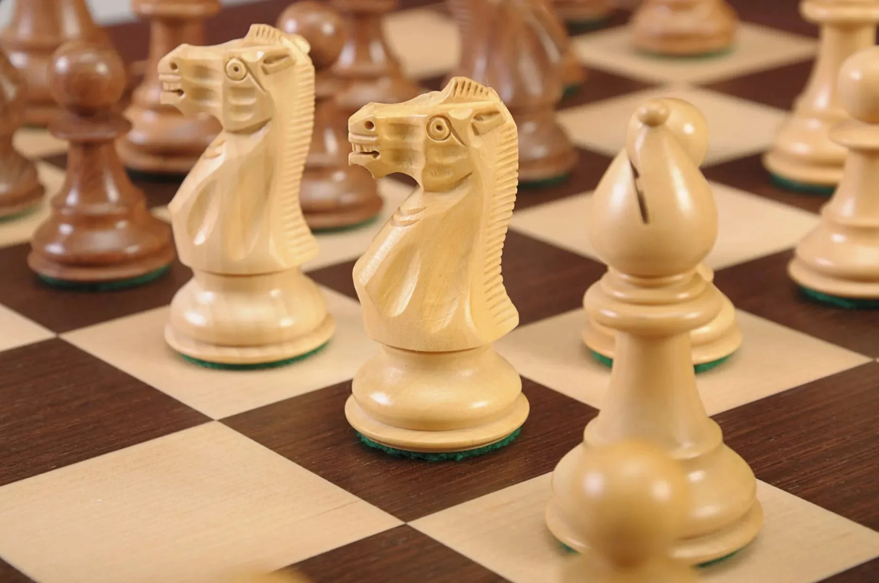 The Classic Series Chess Pieces - 3.75" King - Image 19