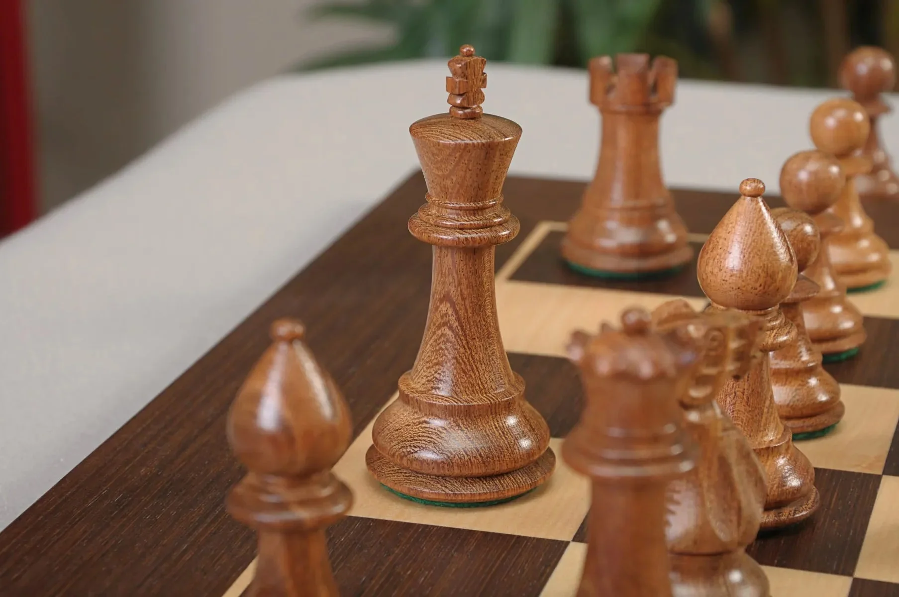 The Classic Series Chess Pieces - 3.75" King - Image 22