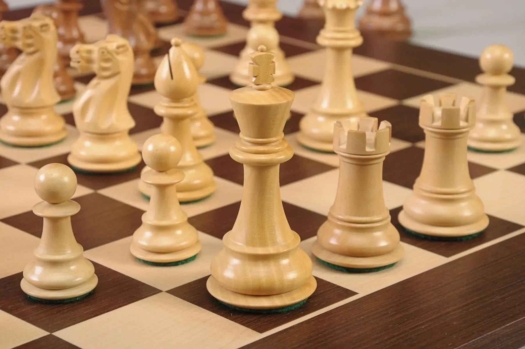 The Classic Series Chess Pieces - 4.0" King - Image 16