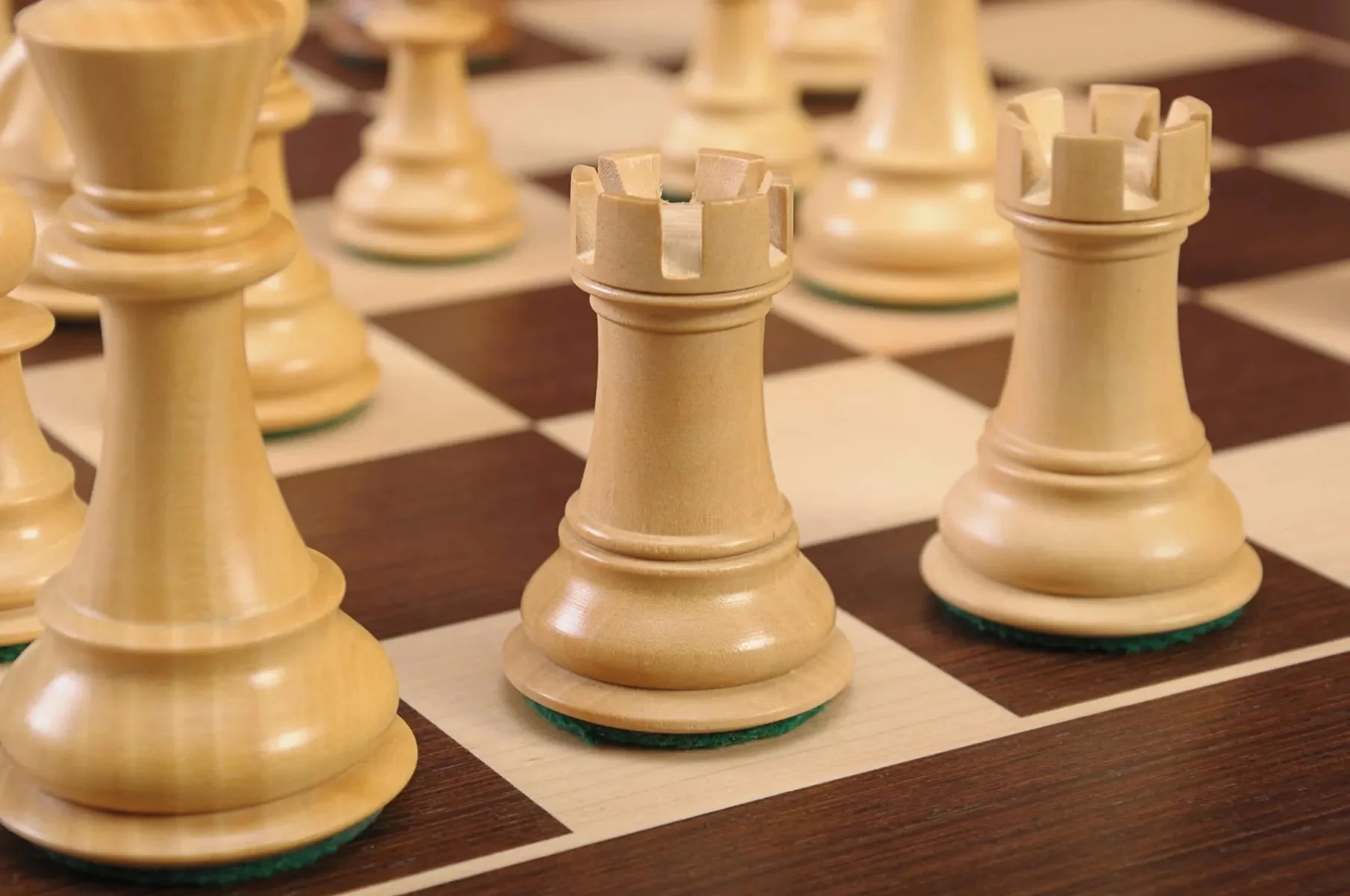 The Classic Series Chess Pieces - 4.0" King - Image 20