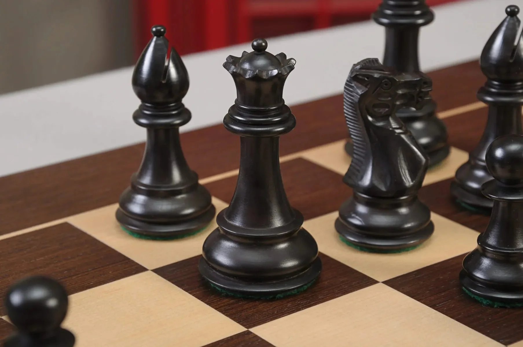 The Classic Series Chess Pieces - 4.0" King - Image 6