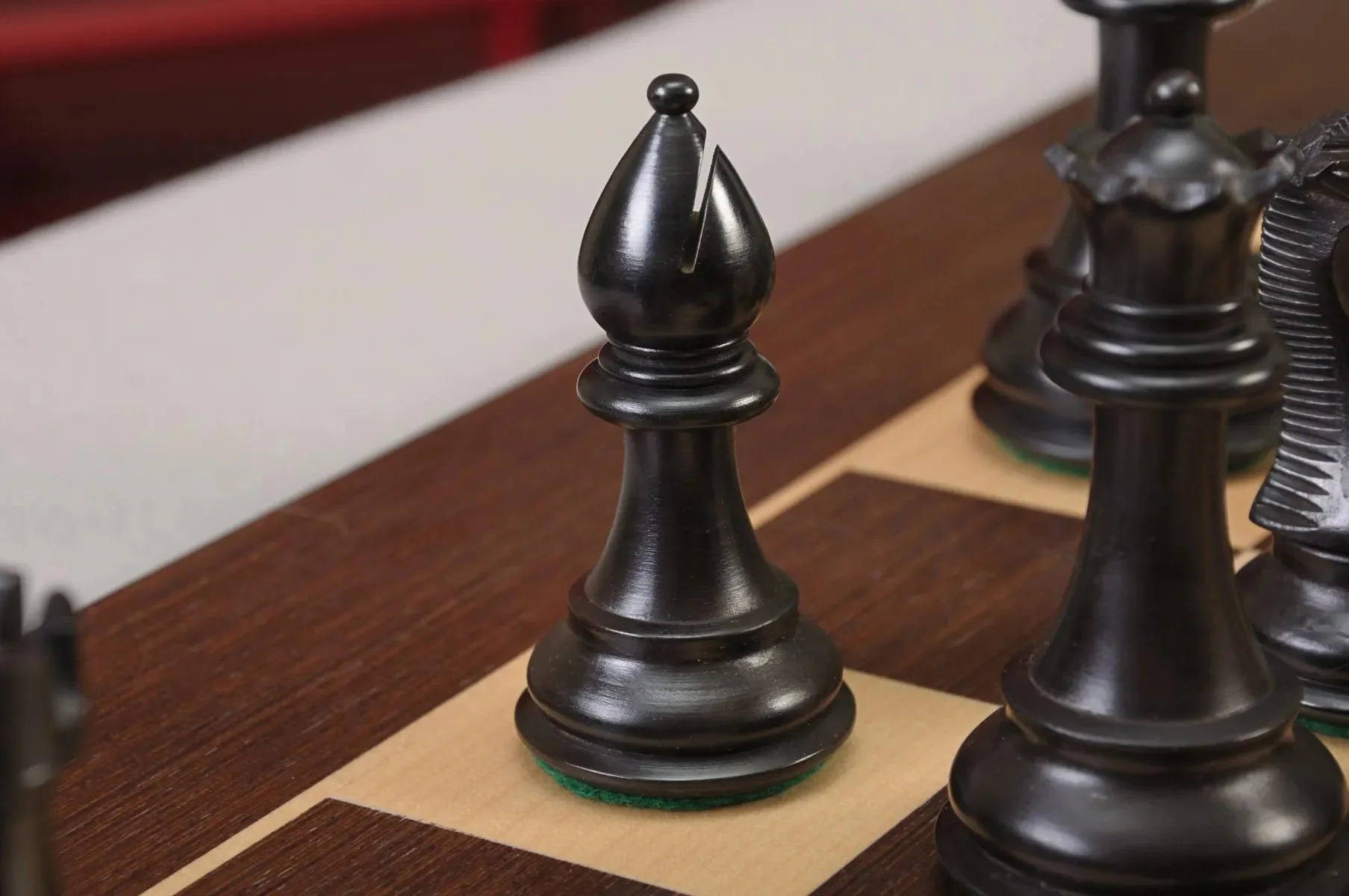 The Classic Series Chess Pieces - 4.0" King - Image 7