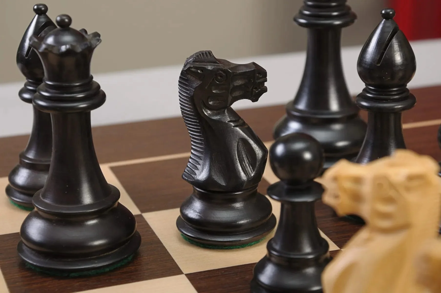 The Classic Series Chess Pieces - 4.0" King - Image 8