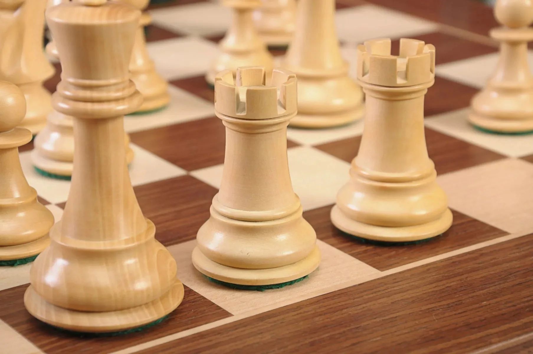 The Classic Series Chess Pieces - 4.4" King - Image 20