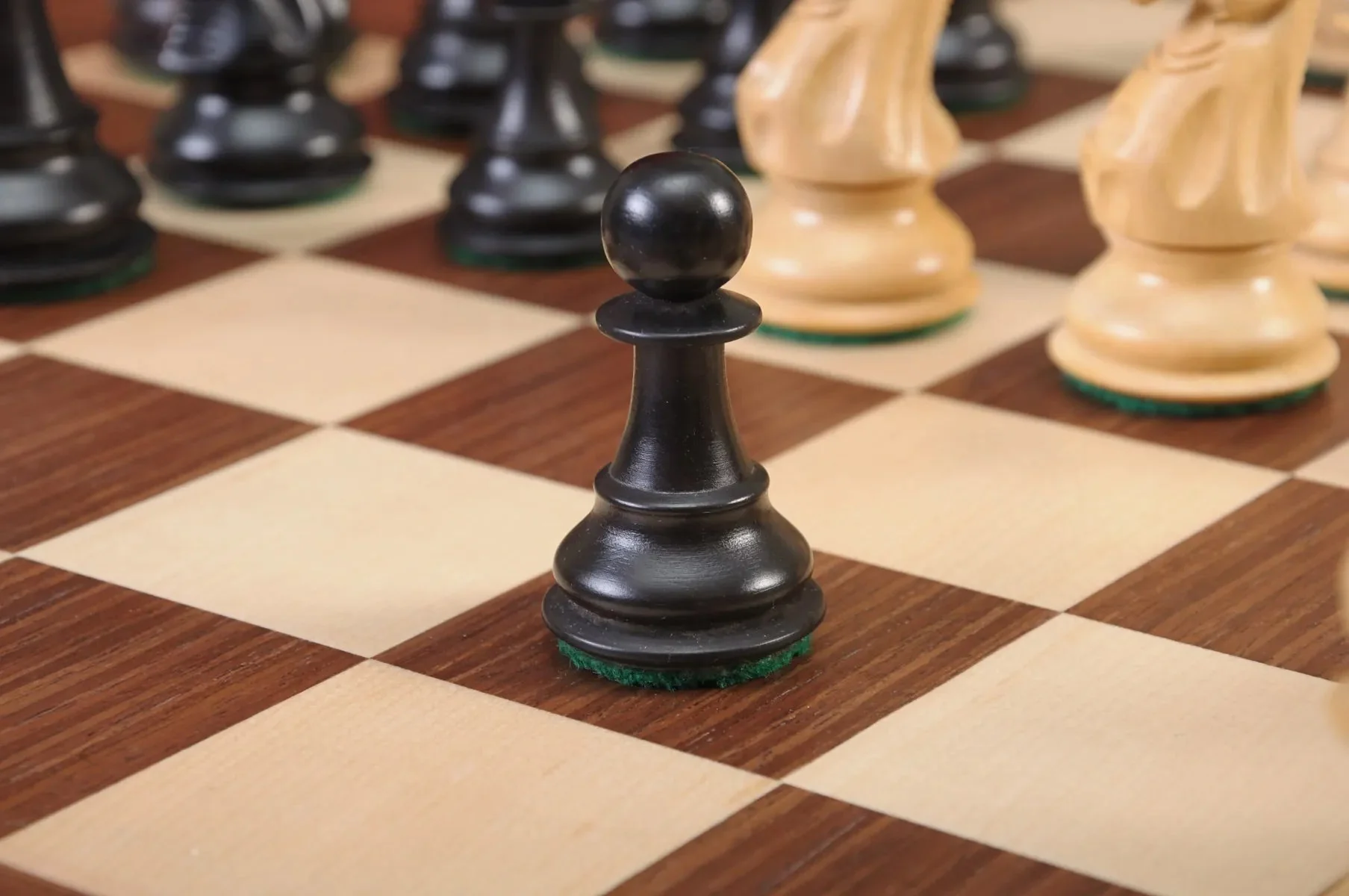 The Classic Series Chess Pieces - 4.4" King - Image 27