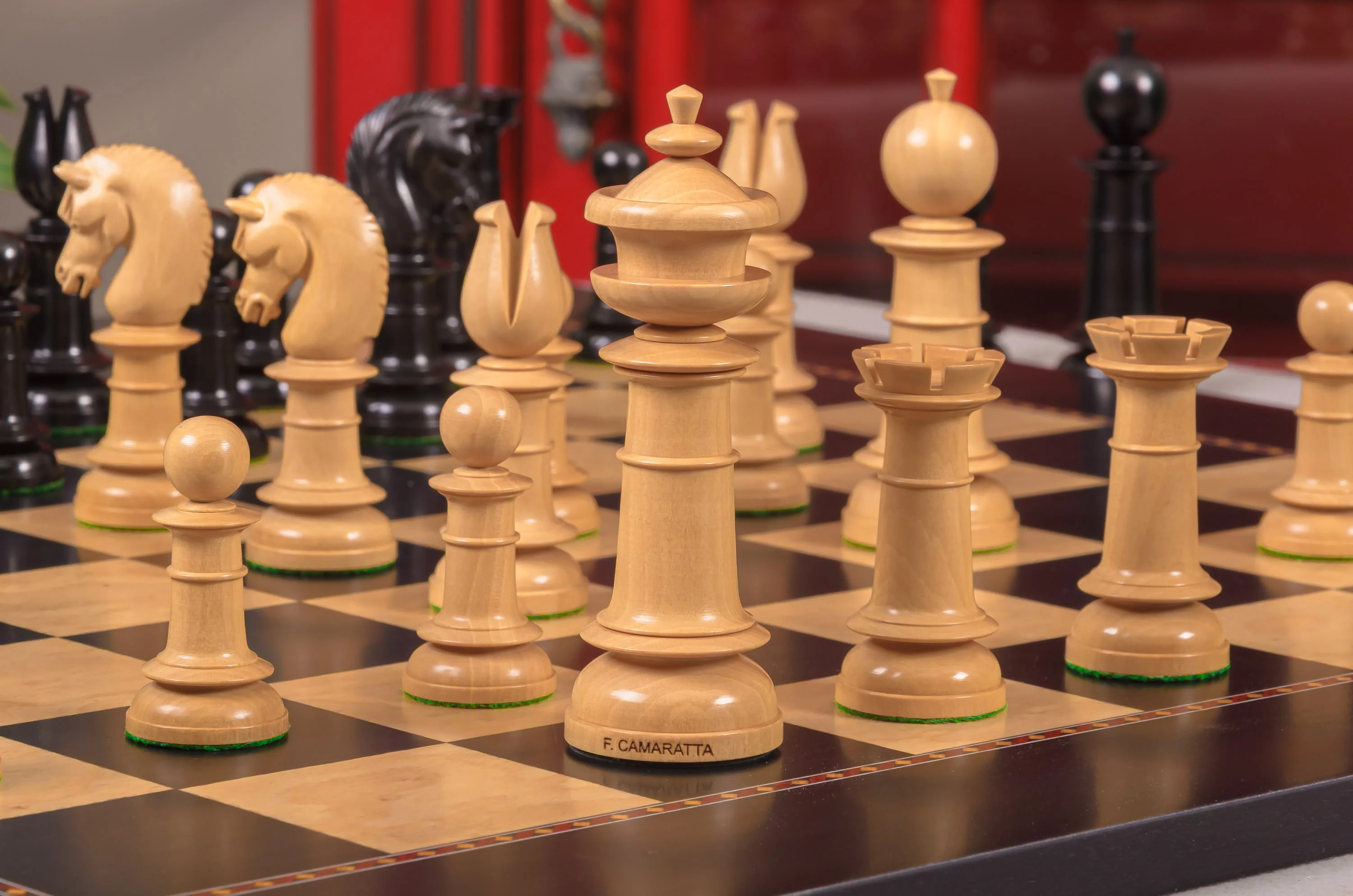 The (Classical) Northern Upright Luxury Chess Pieces - 4.5" King - From the Camaratta Collection - Image 4