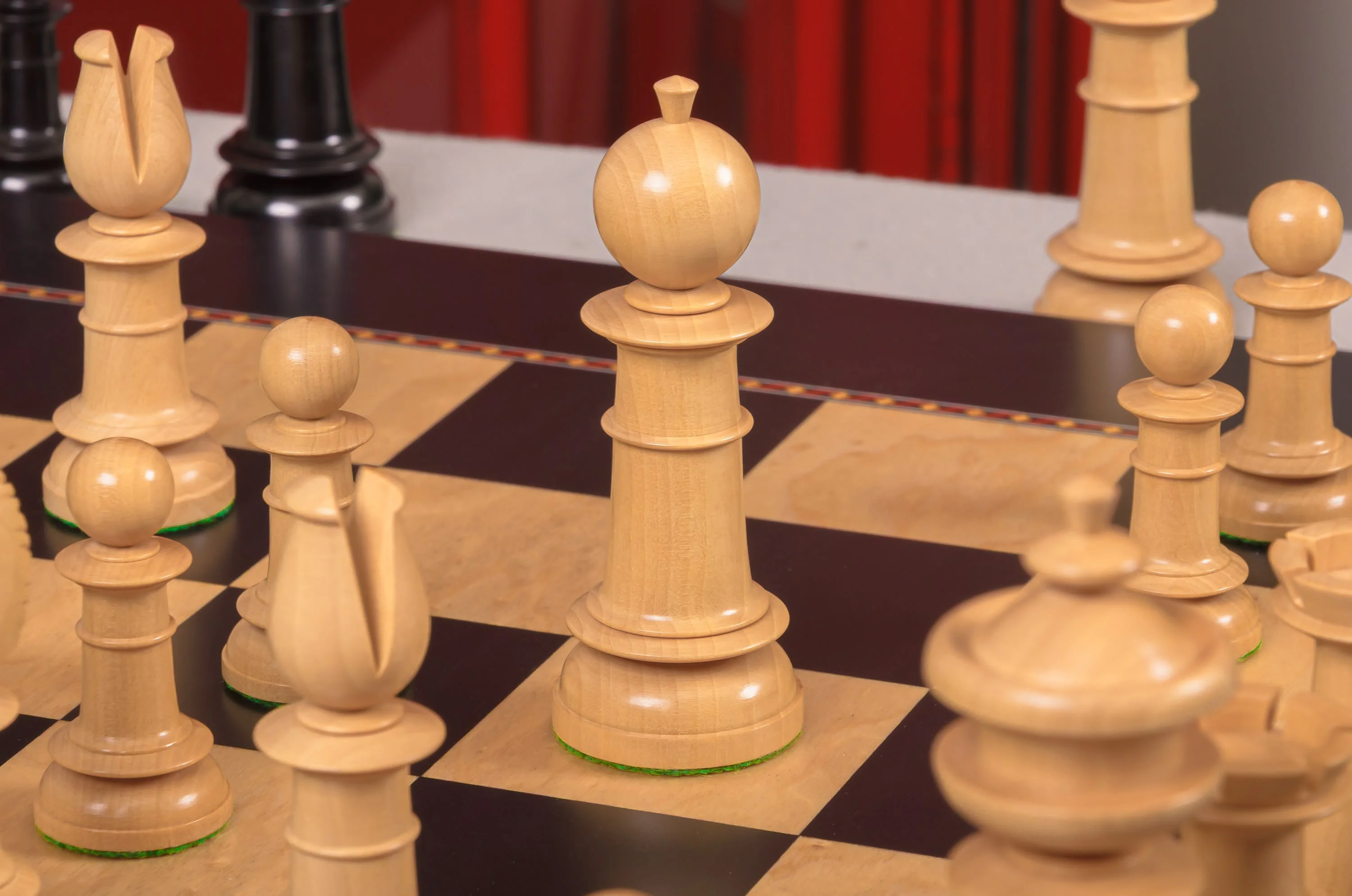 The (Classical) Northern Upright Luxury Chess Pieces - 4.5" King - From the Camaratta Collection - Image 7