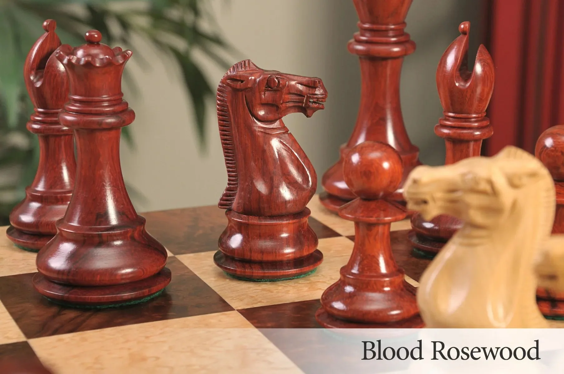 The Collector II Series Luxury Chess Pieces - 4.0" King - Image 13