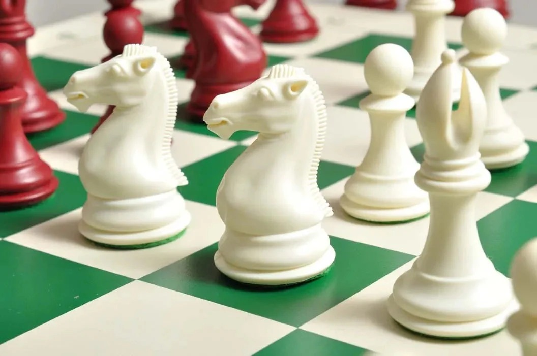 The Collector Series Plastic Chess Pieces - 3.75" King - Image 10