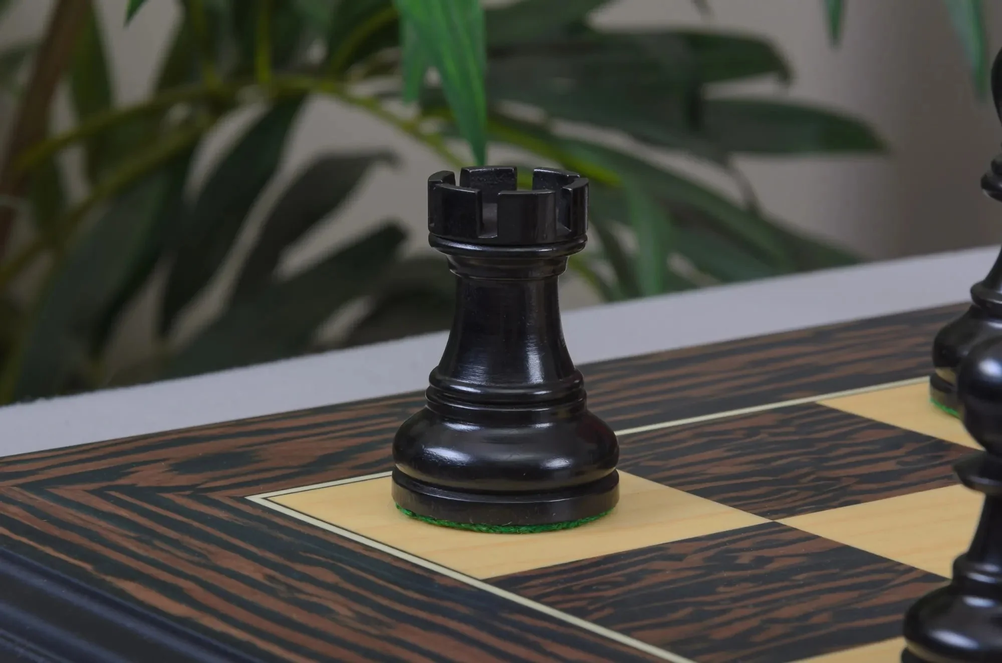 The Competition Series Chess Pieces - 3.75" King - Image 4