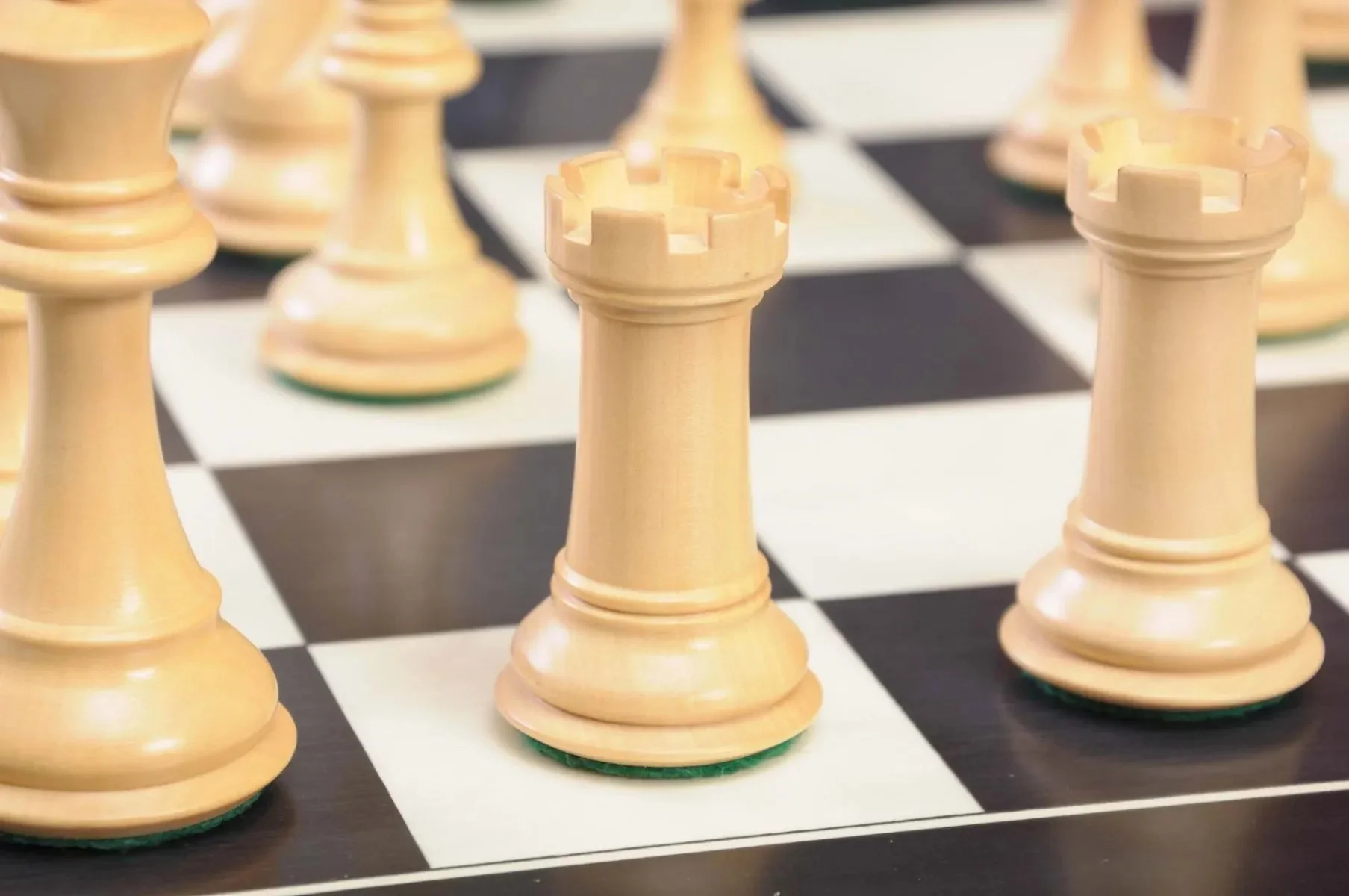The Congress Series Chess Pieces - 3.75" King - Image 7