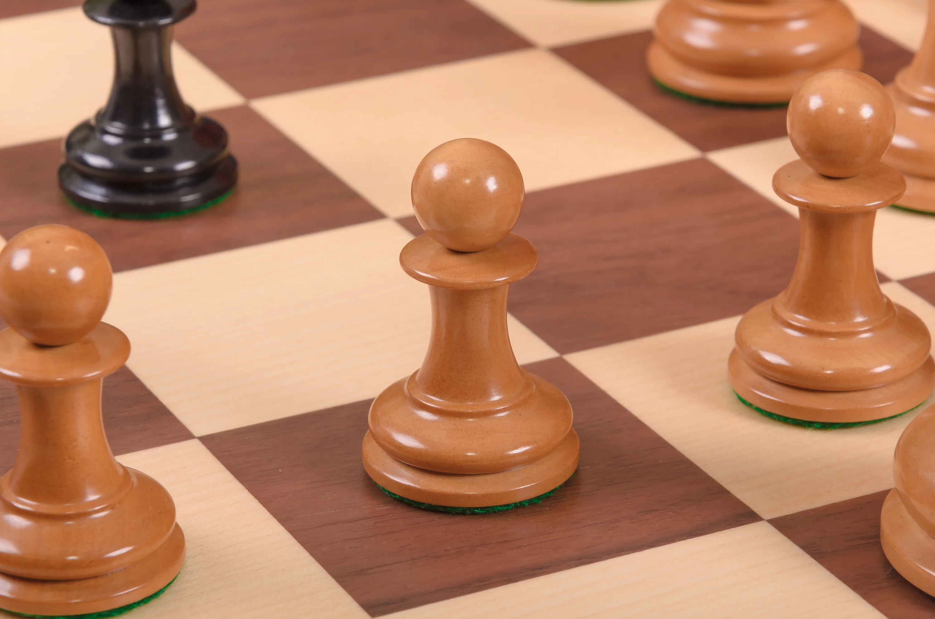 The Congress Luxury Chess Pieces - 4.4" King - From the Camaratta Collection - Image 12
