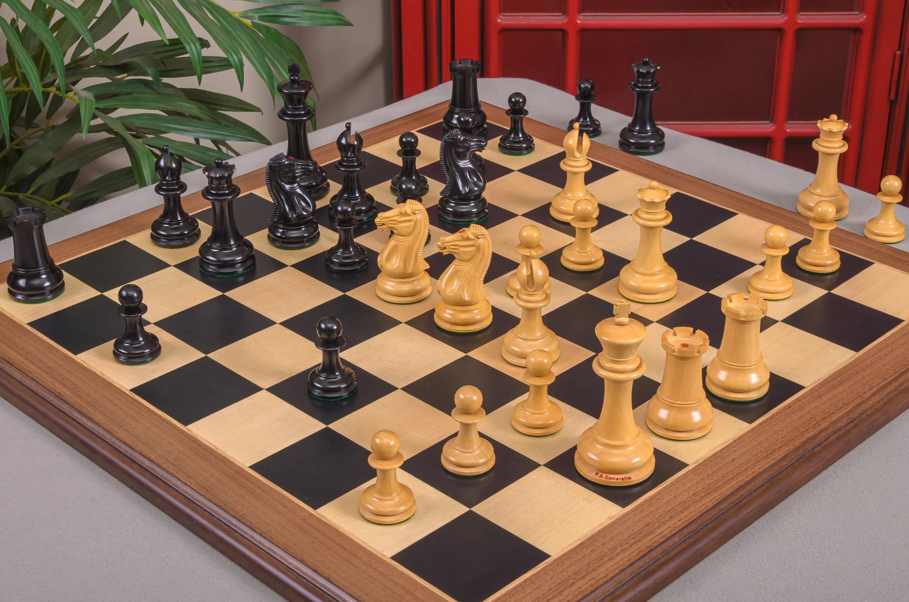 The Congress Luxury Chess Pieces - 4.4" King - From the Camaratta Collection - Image 4