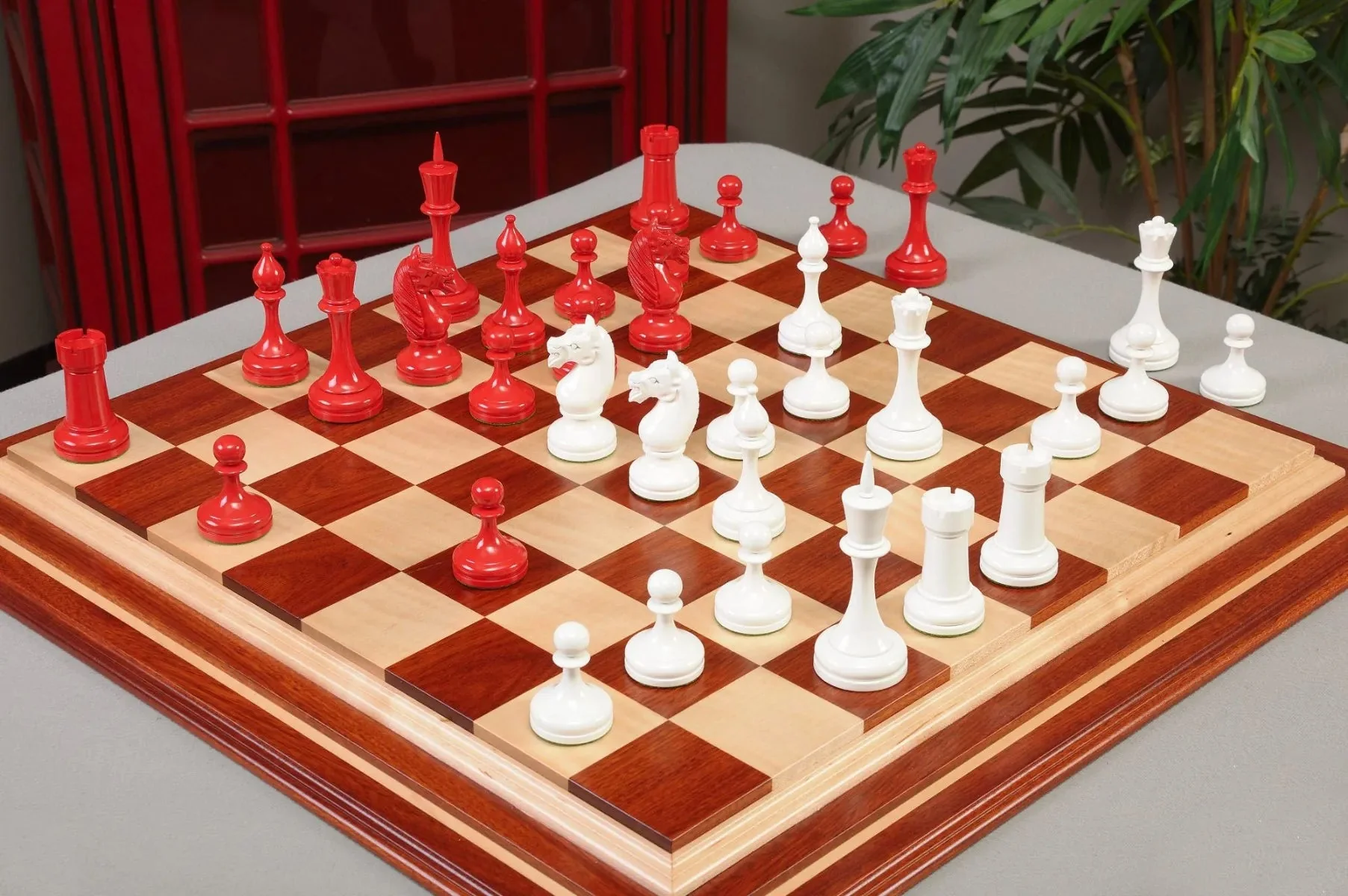 Red Lacquered and Ivory - Image 2