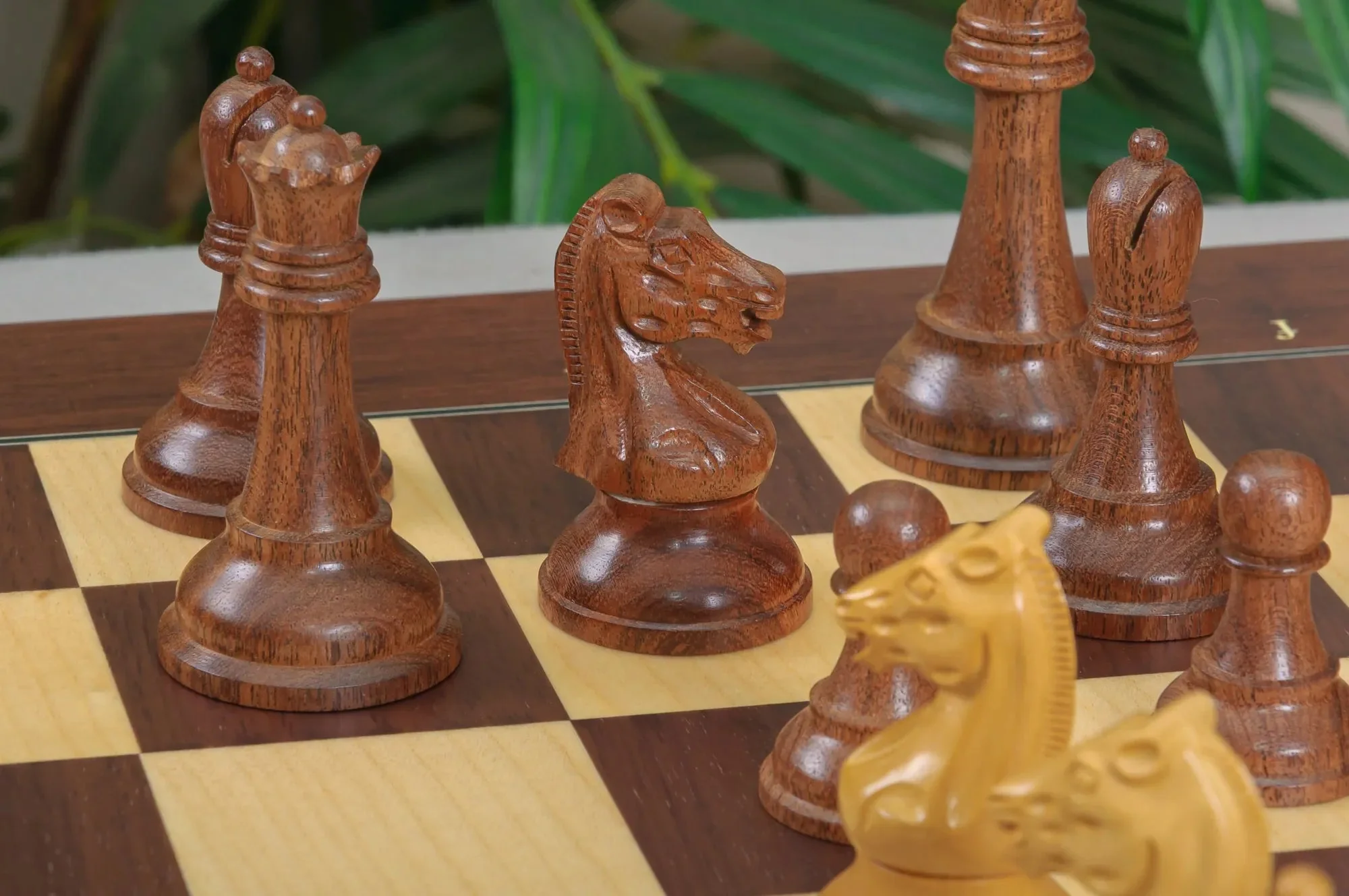 The DGT Projects Enabled Weighted Electronic Chess Pieces - Drueke Players Choice Series - 3.75" King - Image 14