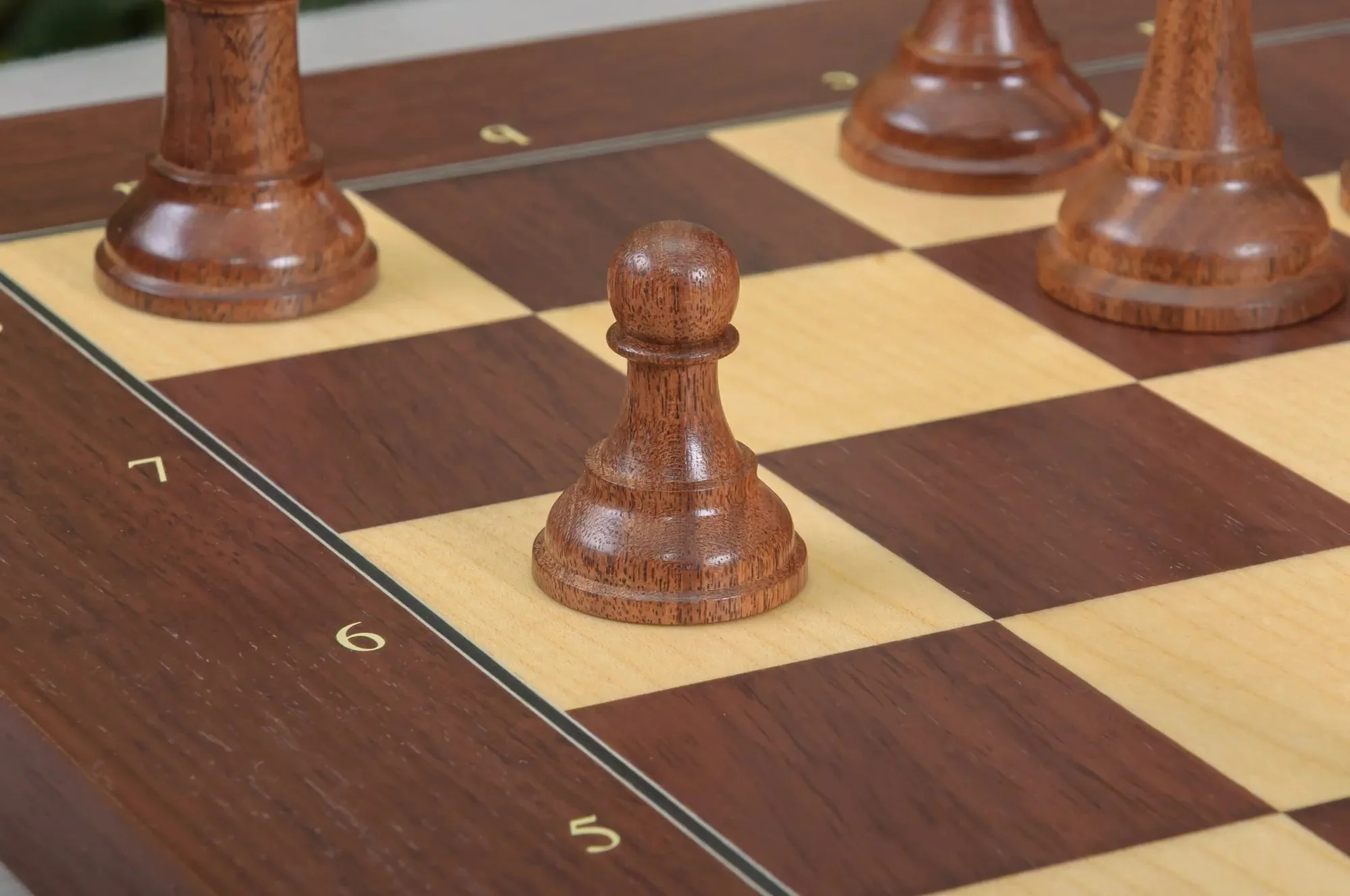 The DGT Projects Enabled Weighted Electronic Chess Pieces - Drueke Players Choice Series - 3.75" King - Image 7
