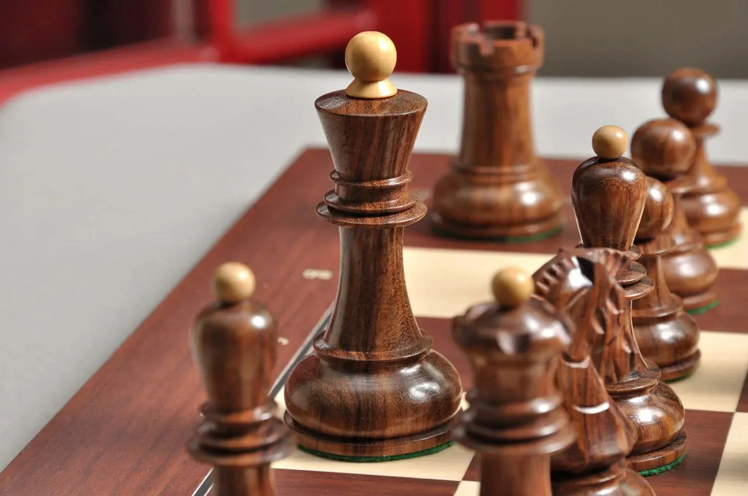 DGT Projects - Bluetooth Rosewood Board with Dubrovnik Chess Pieces - Image 7