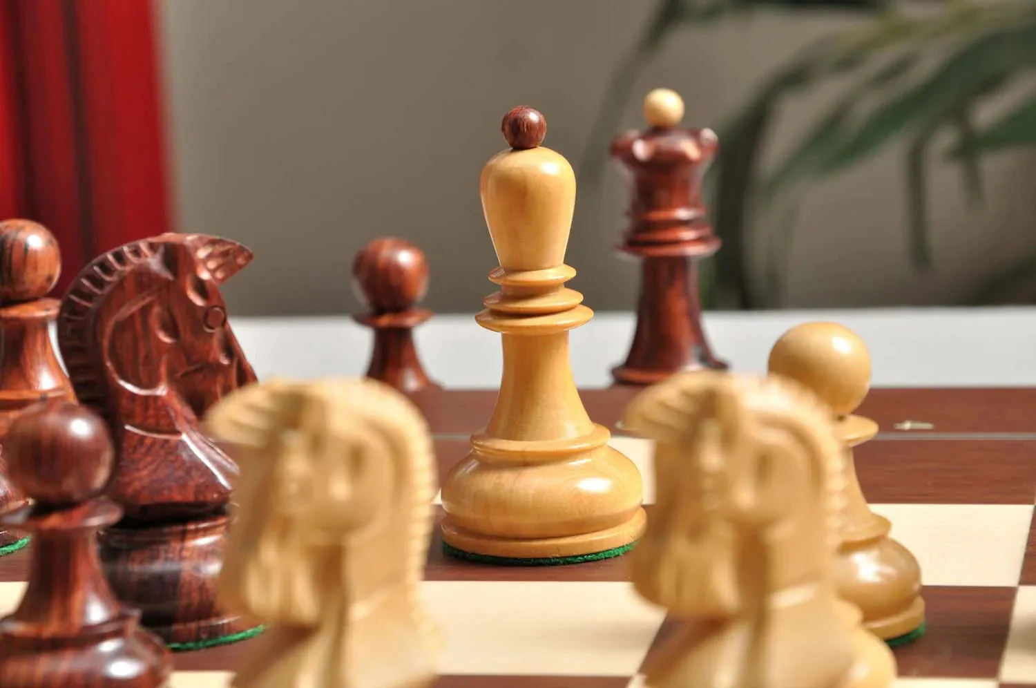 DGT Projects - USB Rosewood Board with Dubrovnik Chess Pieces - Image 7