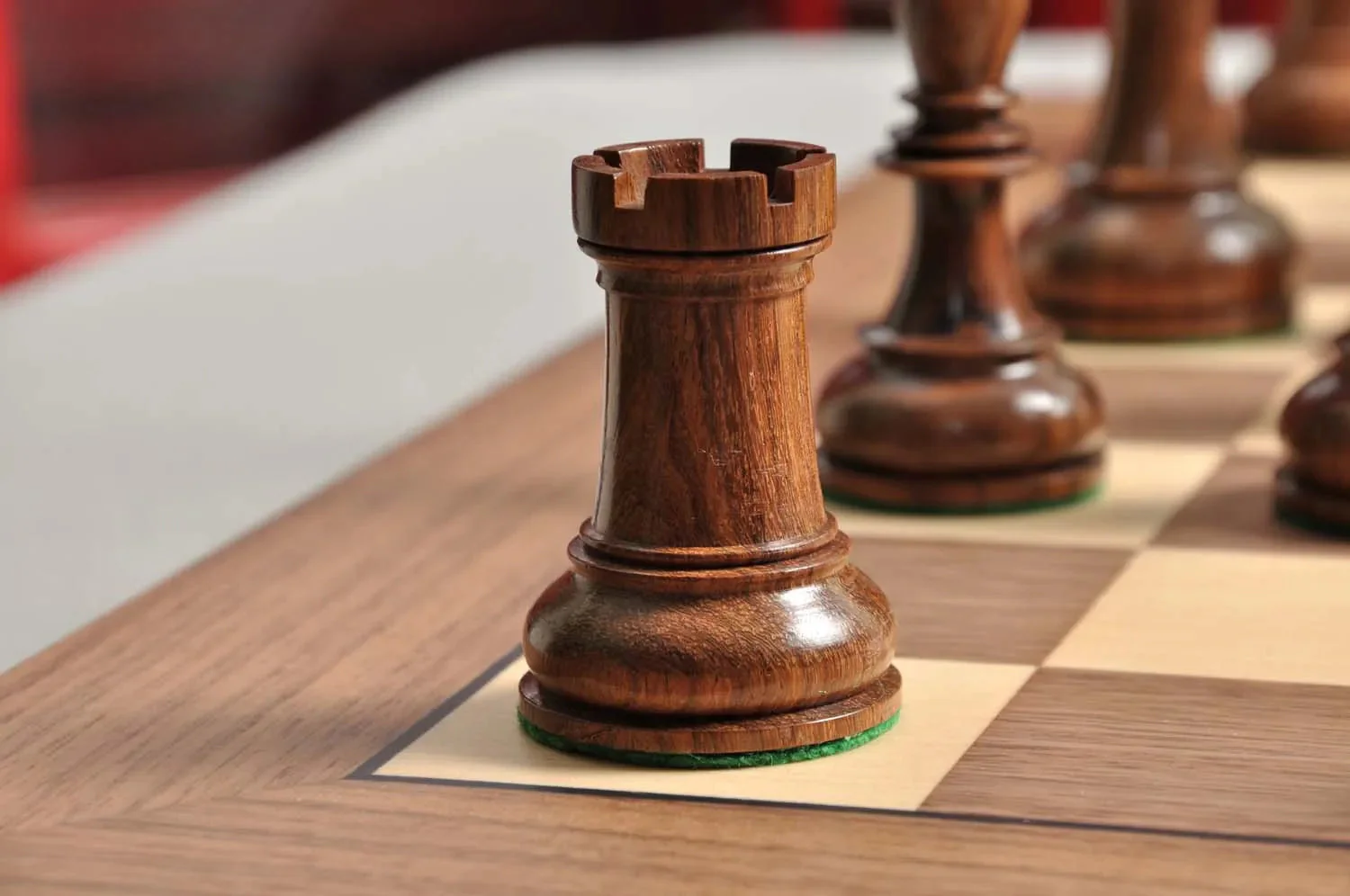 DGT Projects - USB Walnut Board with Dubrovnik Chess Pieces - Image 6