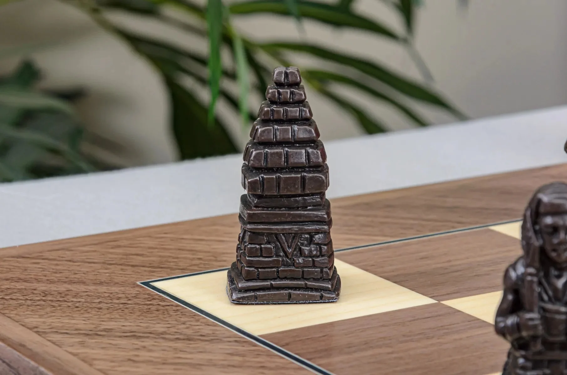 The Egyptian Series Chess Pieces - 3.7" King - Brown and Natural - Image 8