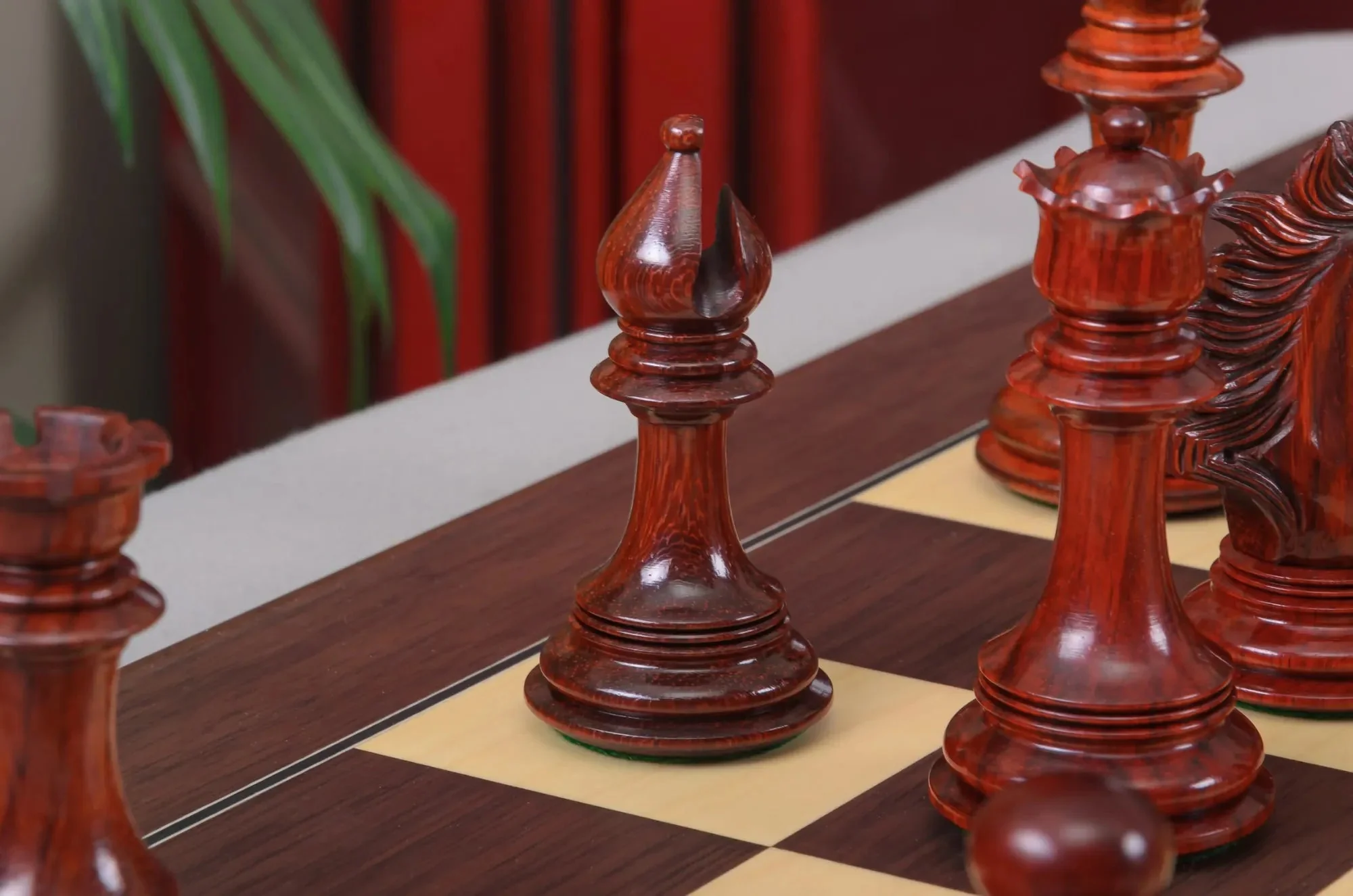 The Ercolano Series Luxury Chess Pieces - 4.3" King - Image 13