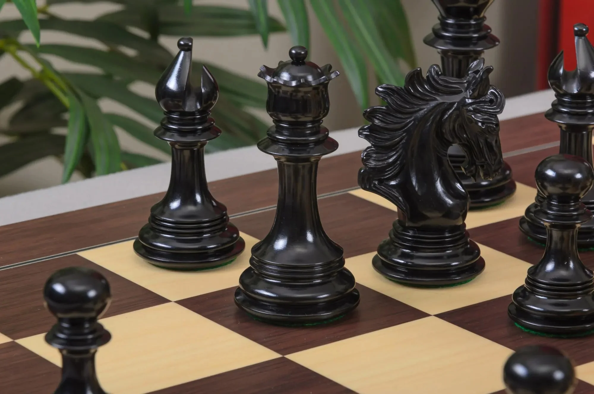 The Ercolano Series Luxury Chess Pieces - 4.3" King - Image 15