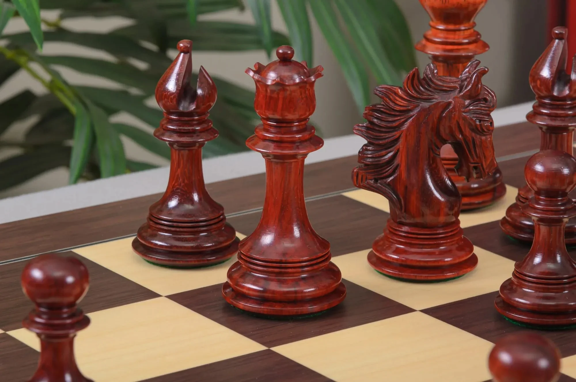 The Ercolano Series Luxury Chess Pieces - 4.3" King - Image 9