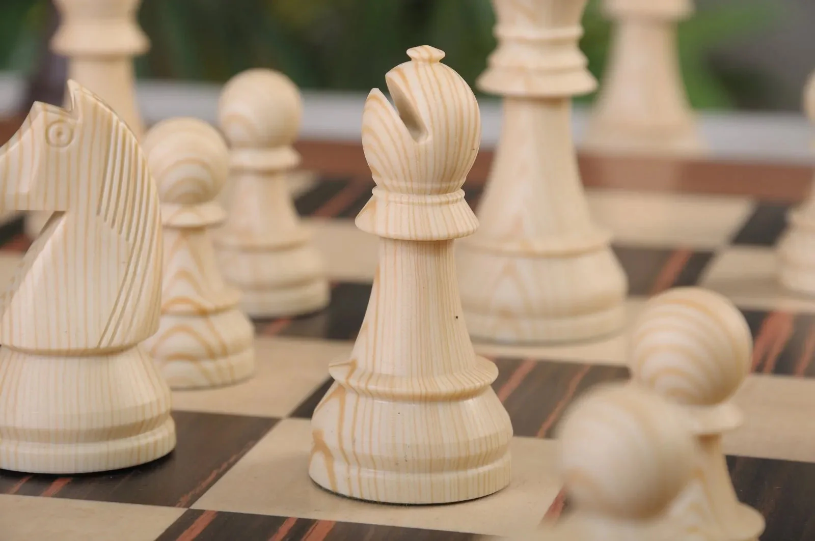 The Euro Series Chess Pieces - 3.75" King - Woodtek - Image 5