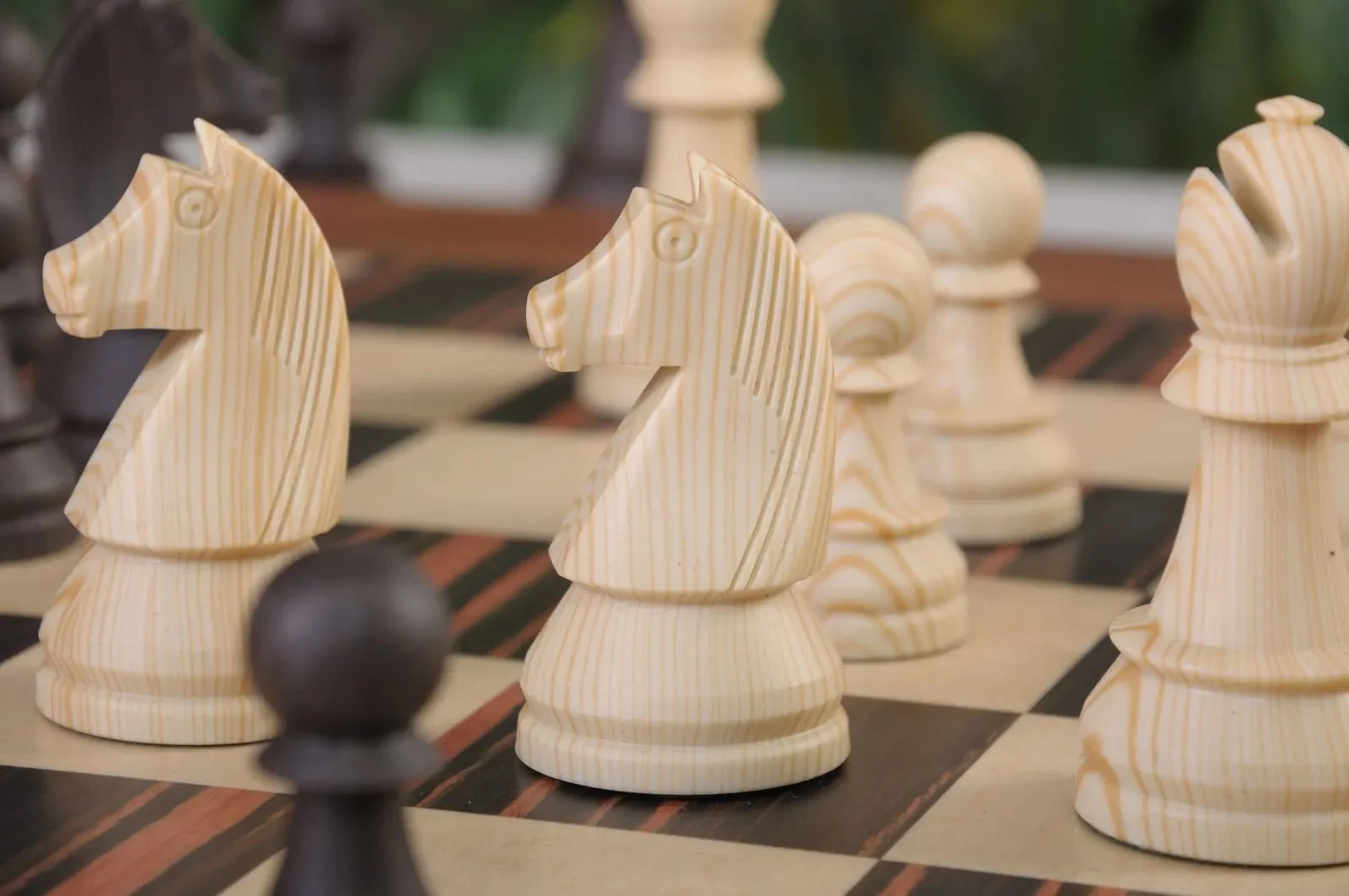 The Euro Series Chess Pieces - 3.75" King - Woodtek - Image 6