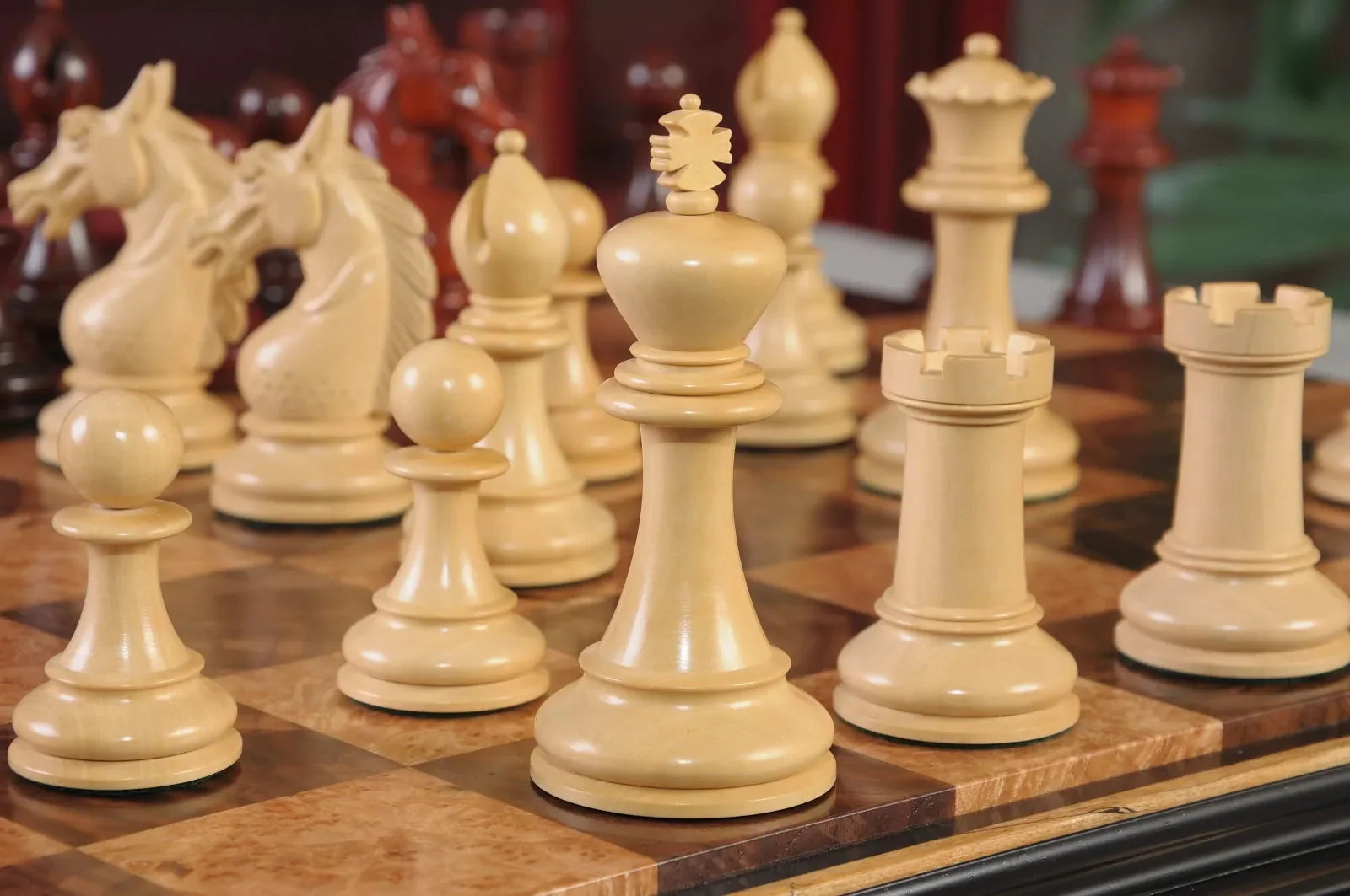 The Exeter Series Artisan Chess Pieces - 4.4" King - Image 12