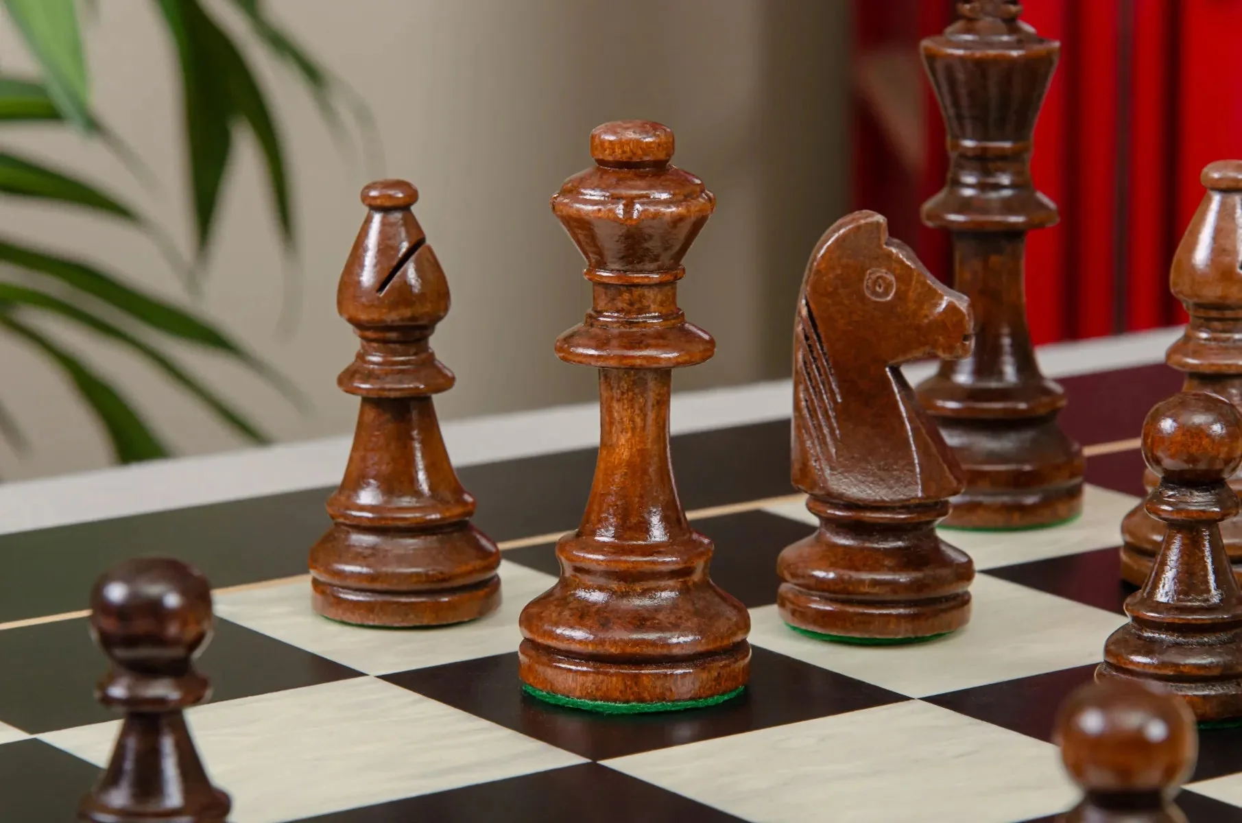 The Expert Series Chess Pieces - 3.75" King - Image 4