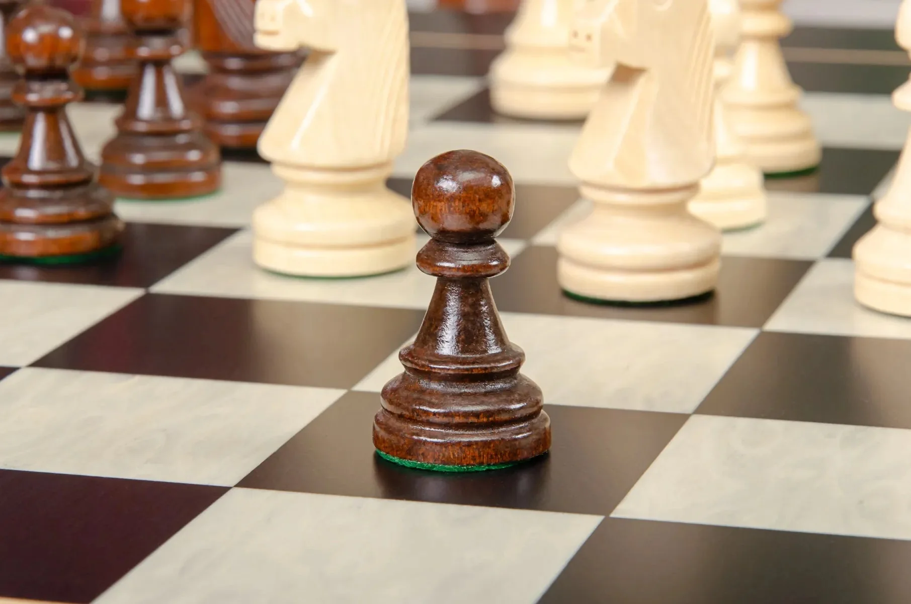 The Expert Series Chess Pieces - 3.75" King - Image 6
