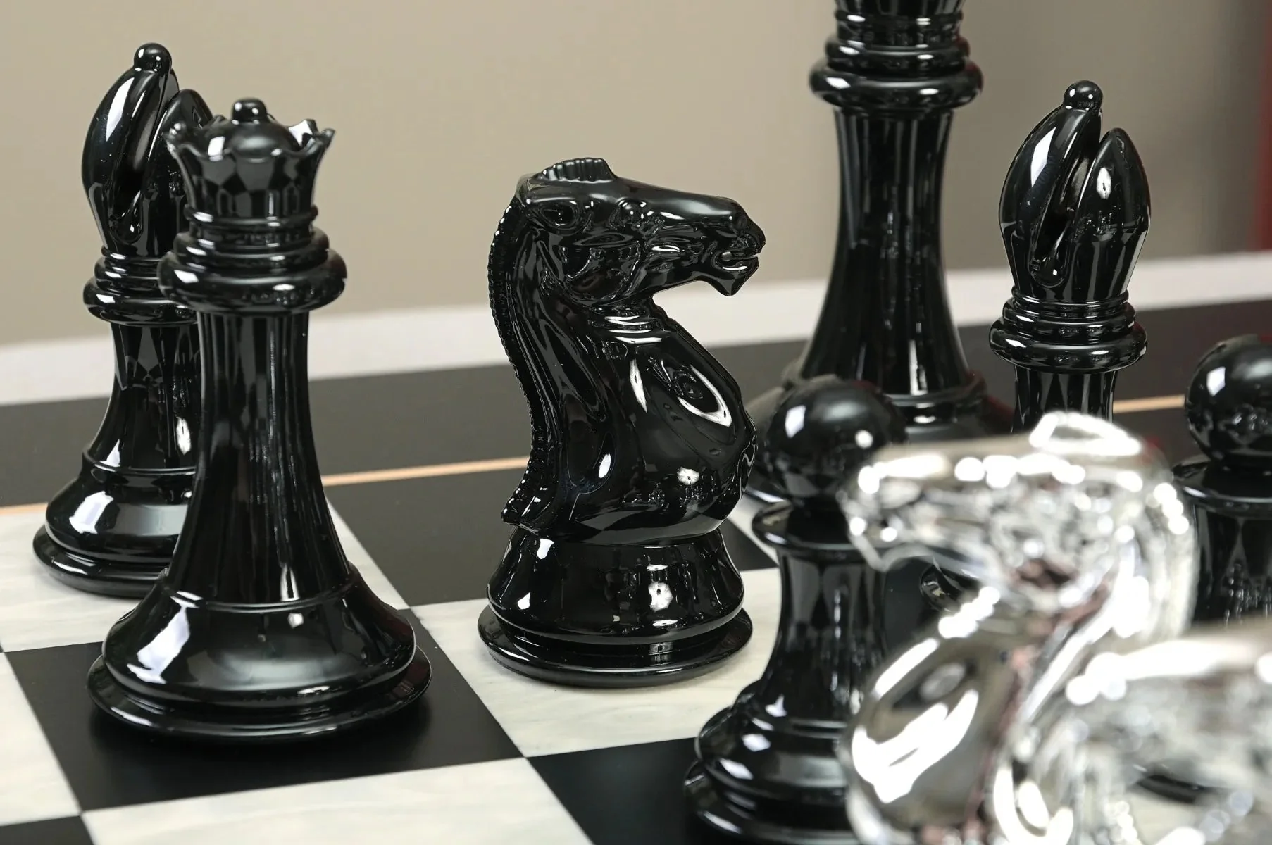 The Fischer Series Chess Pieces - 4.0" King - Black And Silver - Image 12