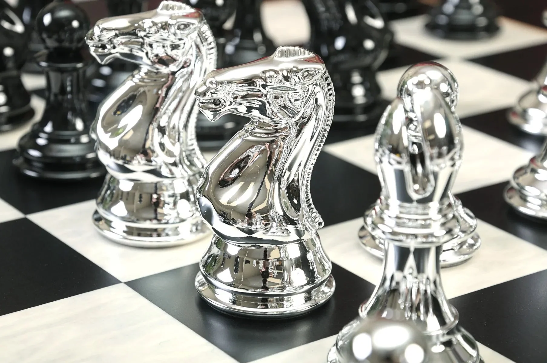 The Fischer Series Chess Pieces - 4.0" King - Black And Silver - Image 6