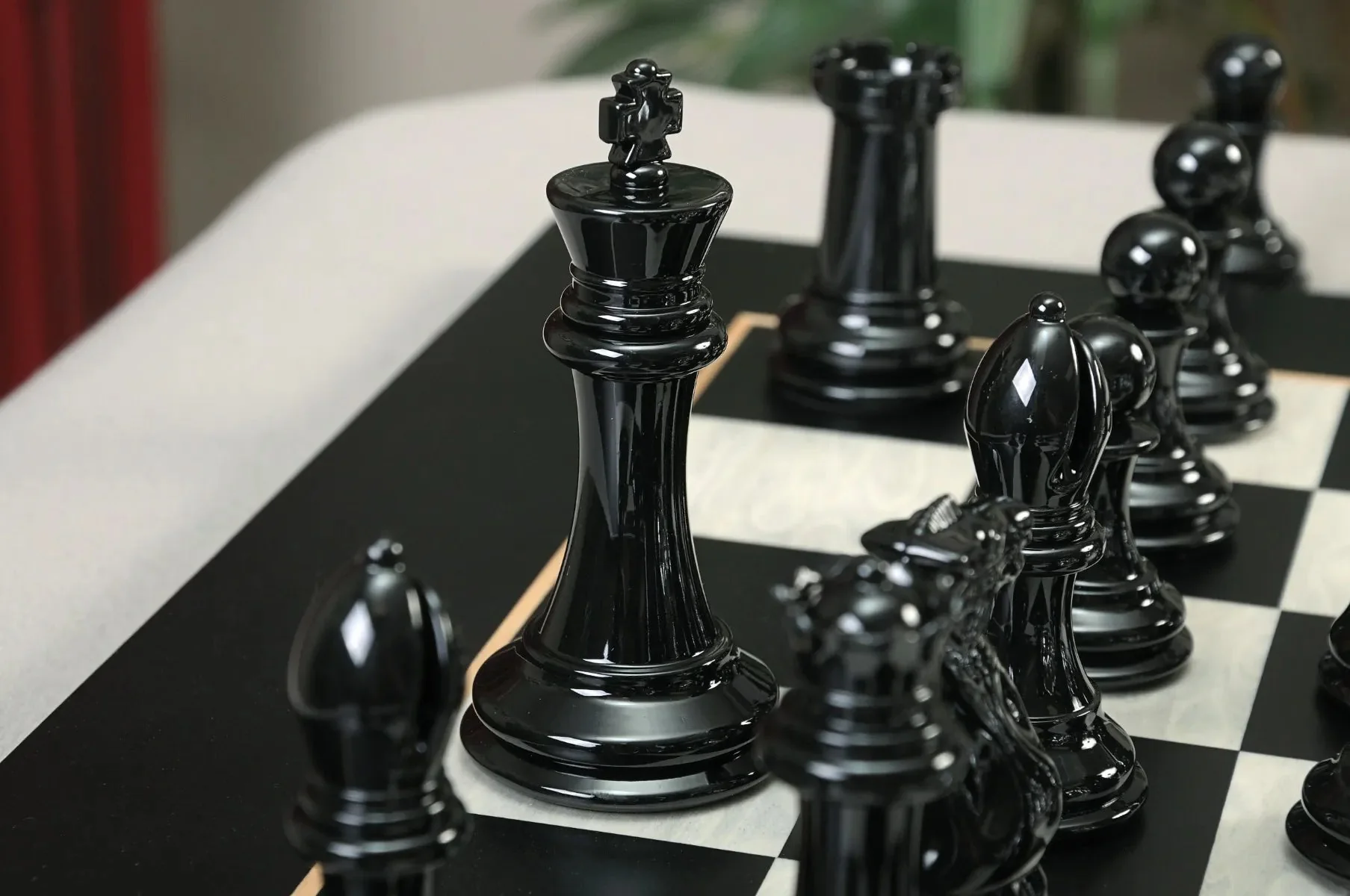 The Fischer Series Chess Pieces - 4.0" King - Black And Silver - Image 9