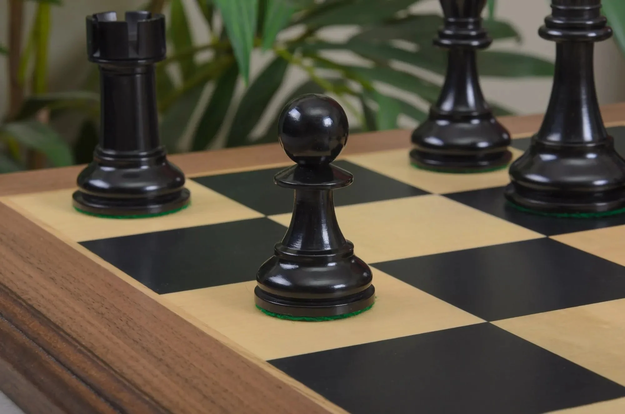 The Fischer Series Luxury Chess Pieces - 4.4" King - Image 7