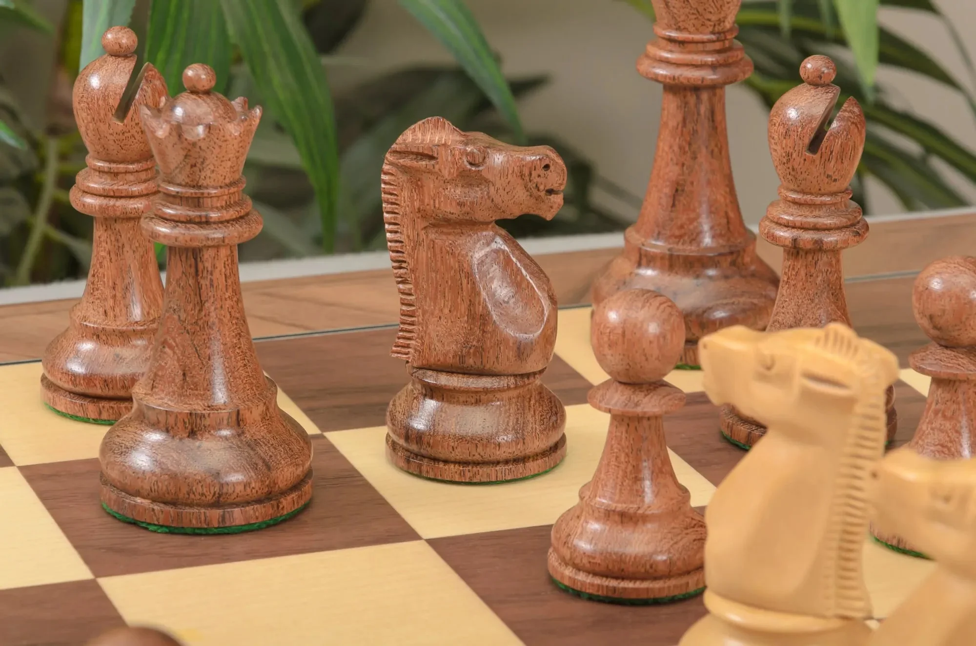 The Fischer Spassky Series Chess Pieces - 4.0" King - Image 18