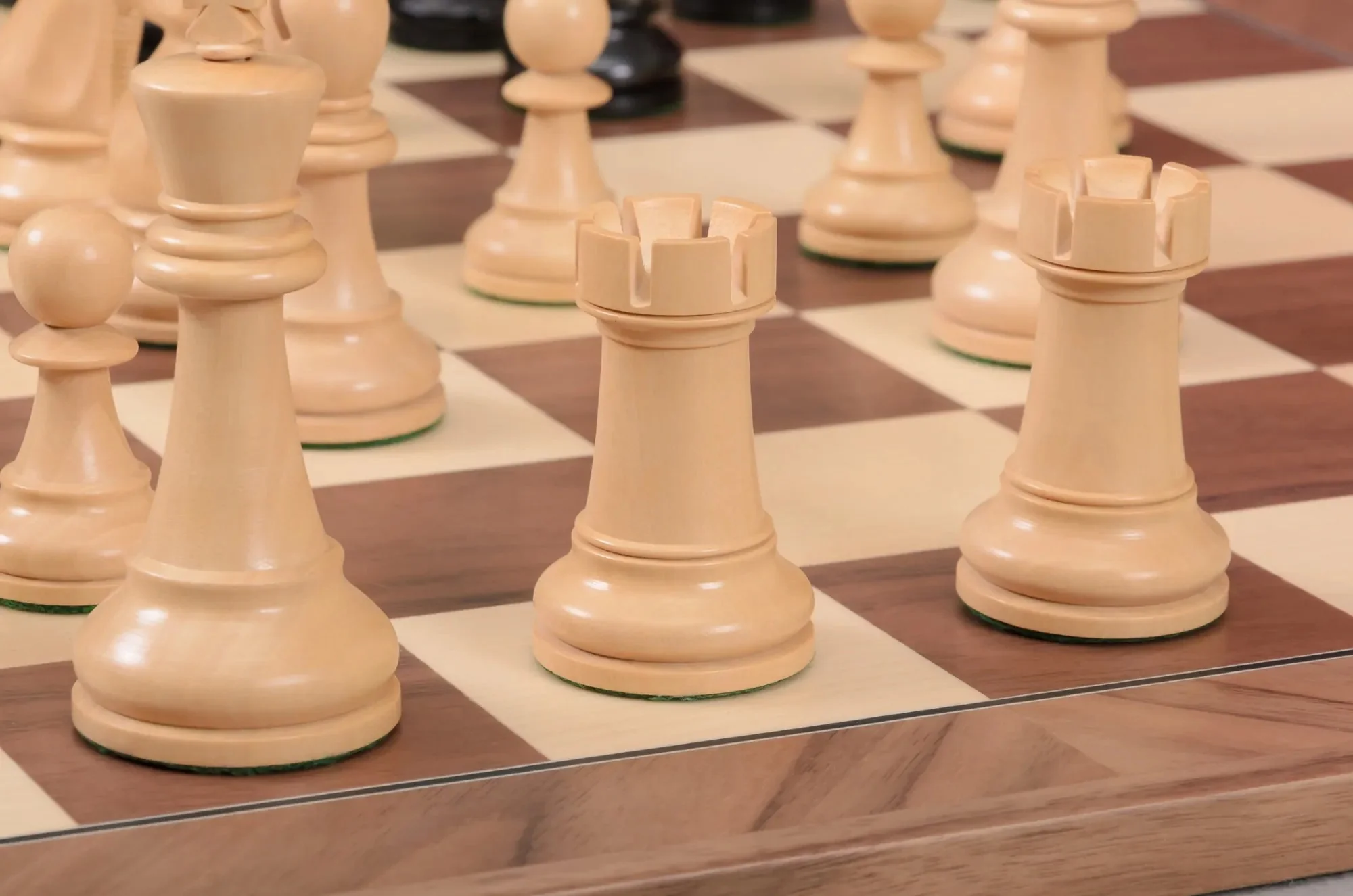 The Fischer Spassky Series Chess Pieces - 4.0" King - Image 19