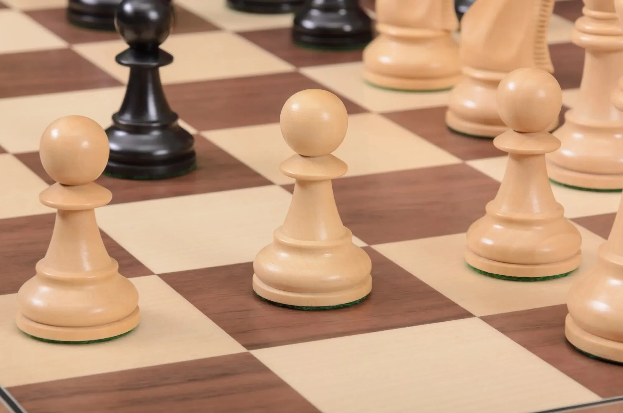 The Fischer Spassky Series Chess Pieces - 4.0" King - Image 21